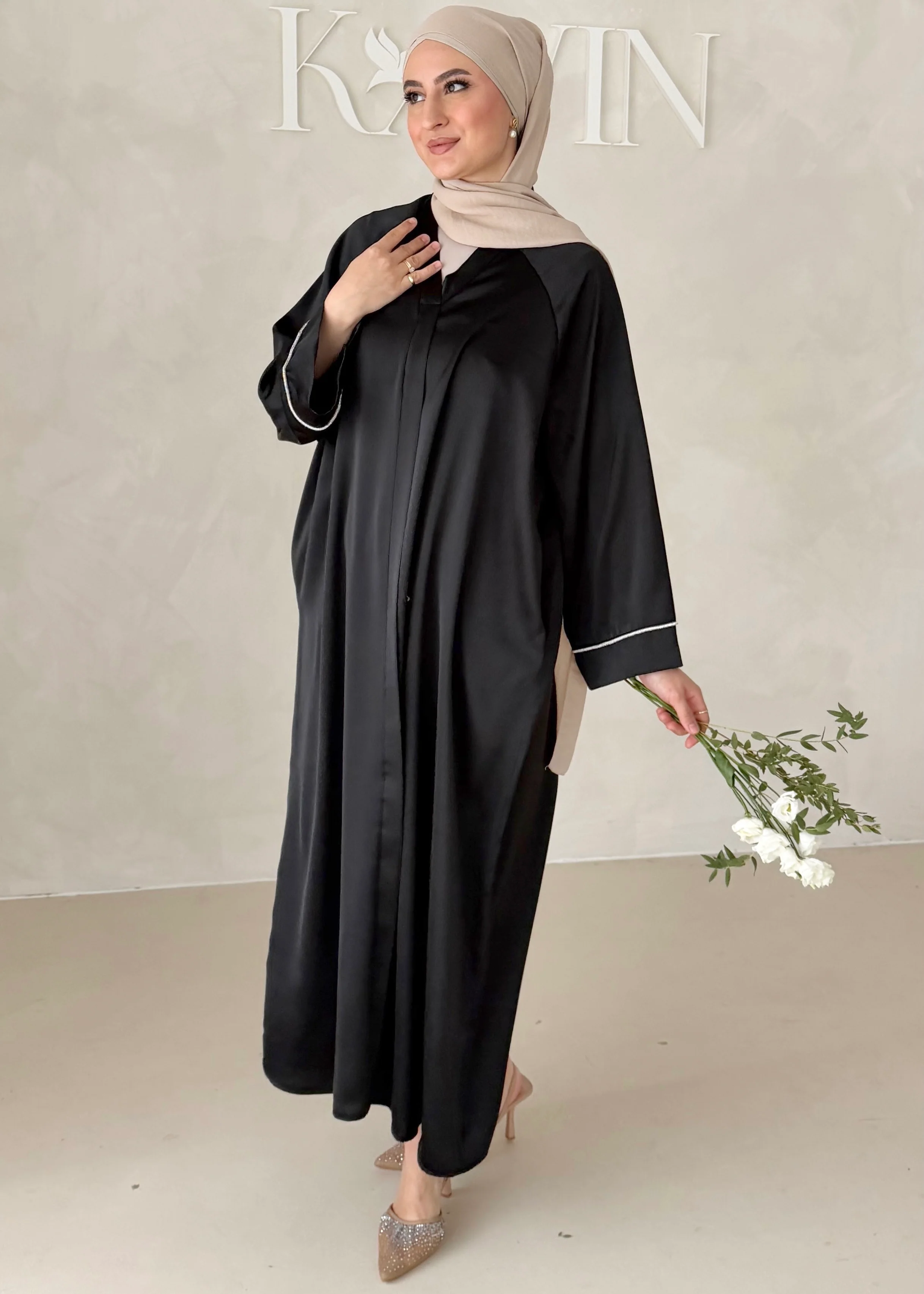 Glitter Abaya - Image 19