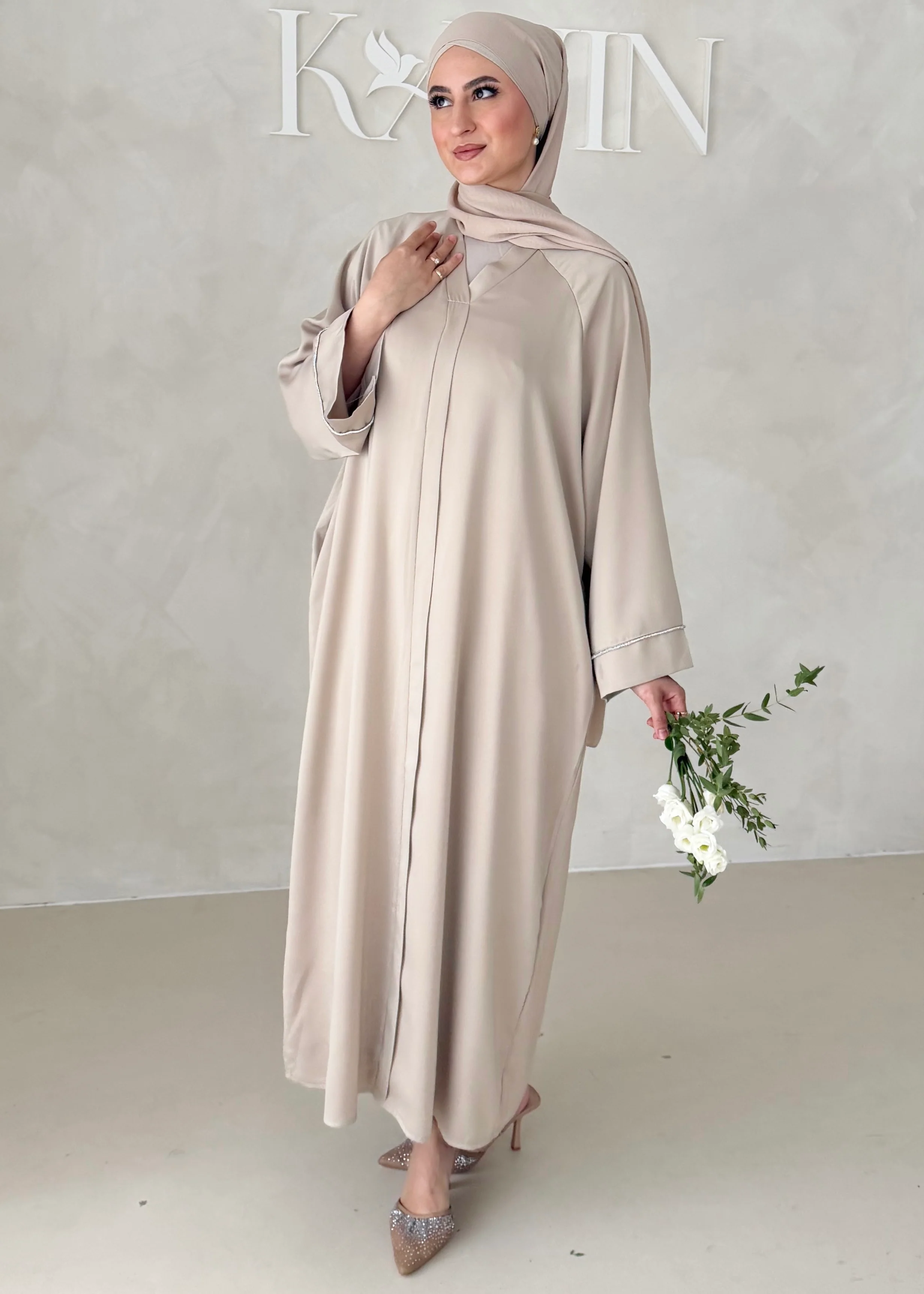 Glitter Abaya - Image 4