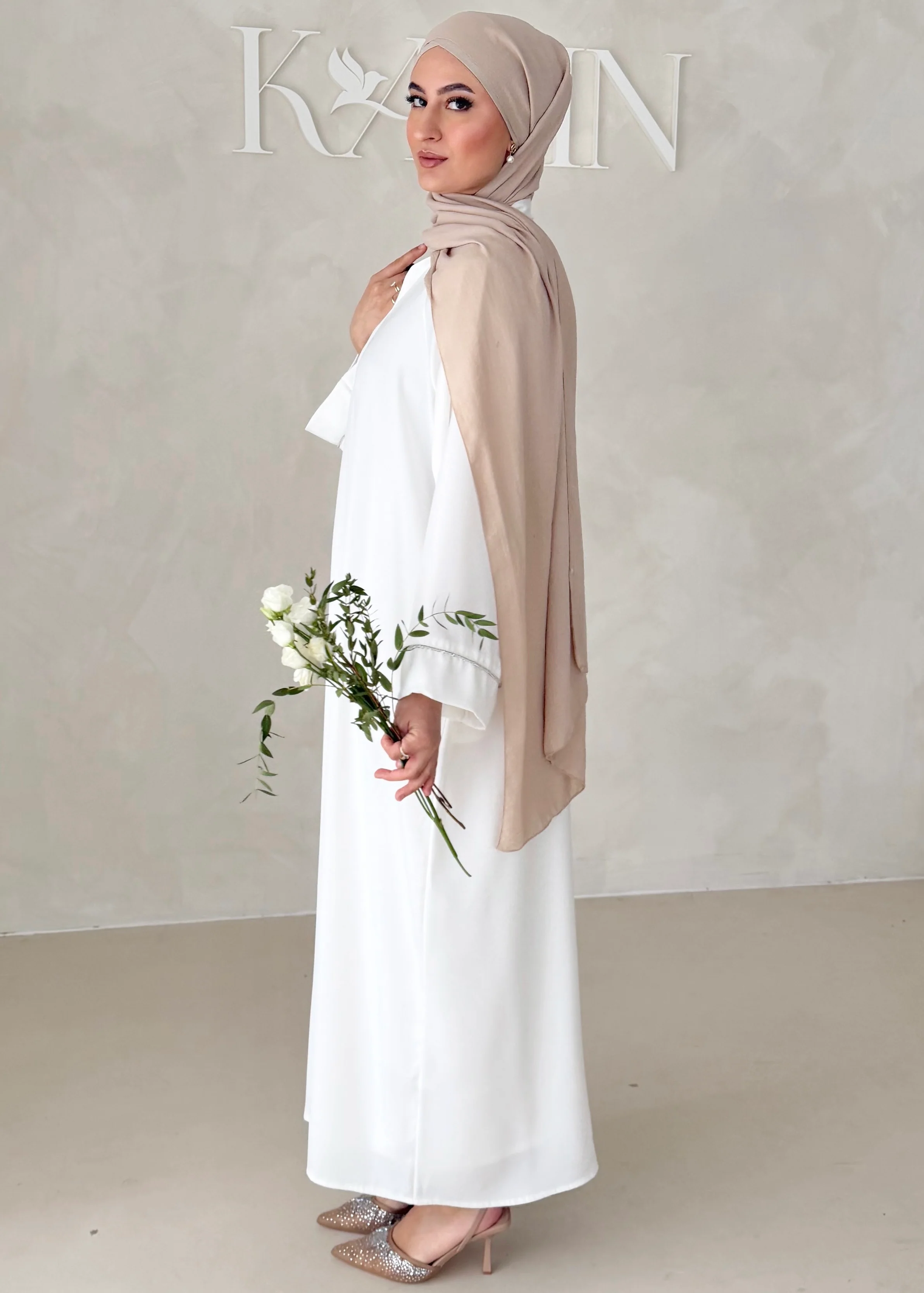 Glitter Abaya - Image 8