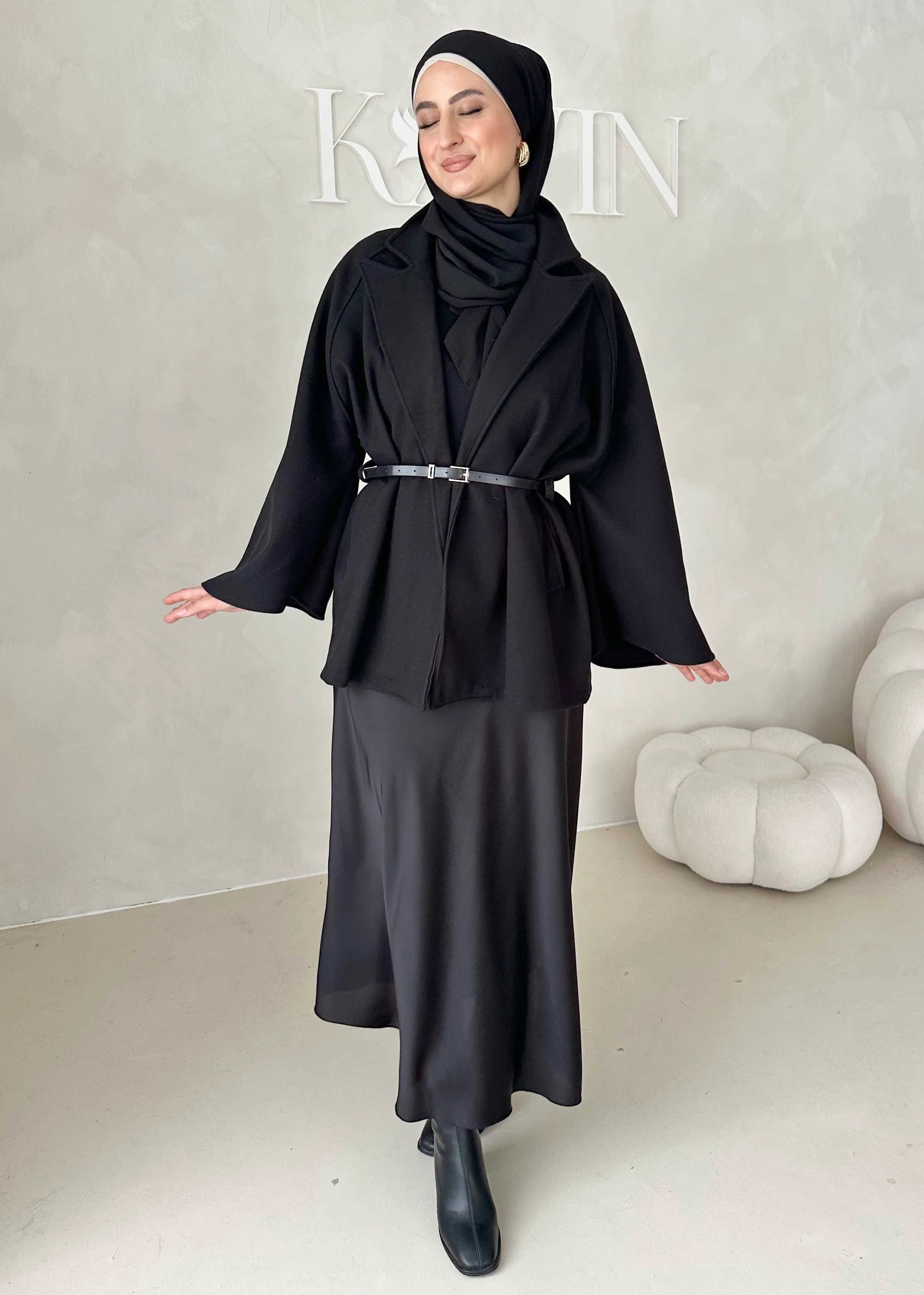 Blazerjacke mit Gürtel - Image 24