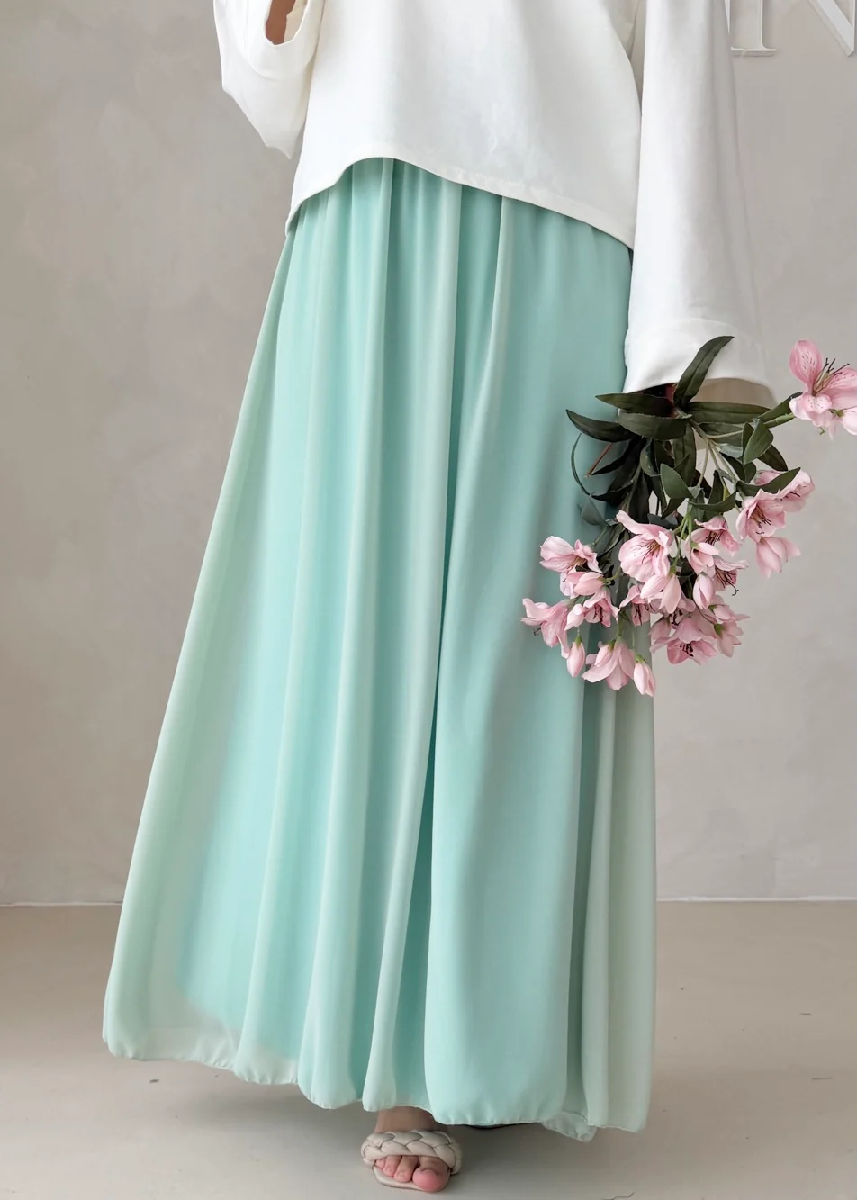 Chiffon Rock - Image 19