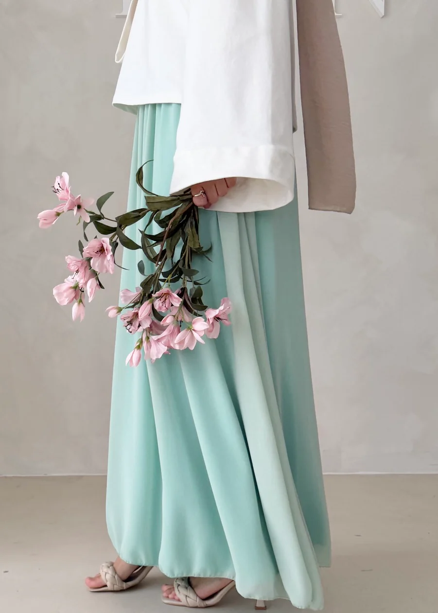 Chiffon Rock - Image 20