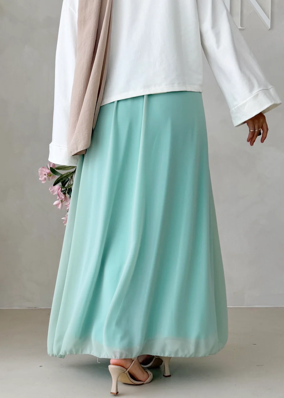 Chiffon Rock - Image 21
