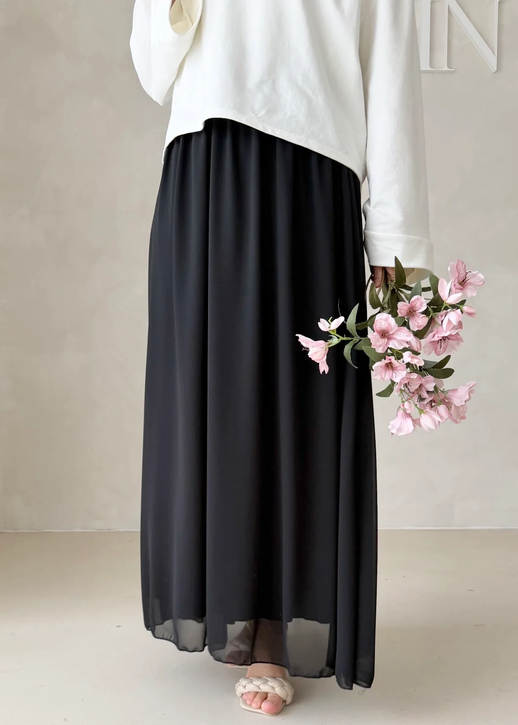Chiffon Rock - Image 31