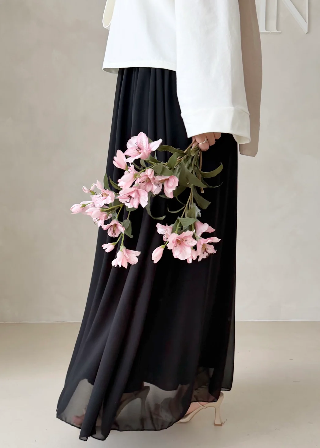 Chiffon Rock - Image 32