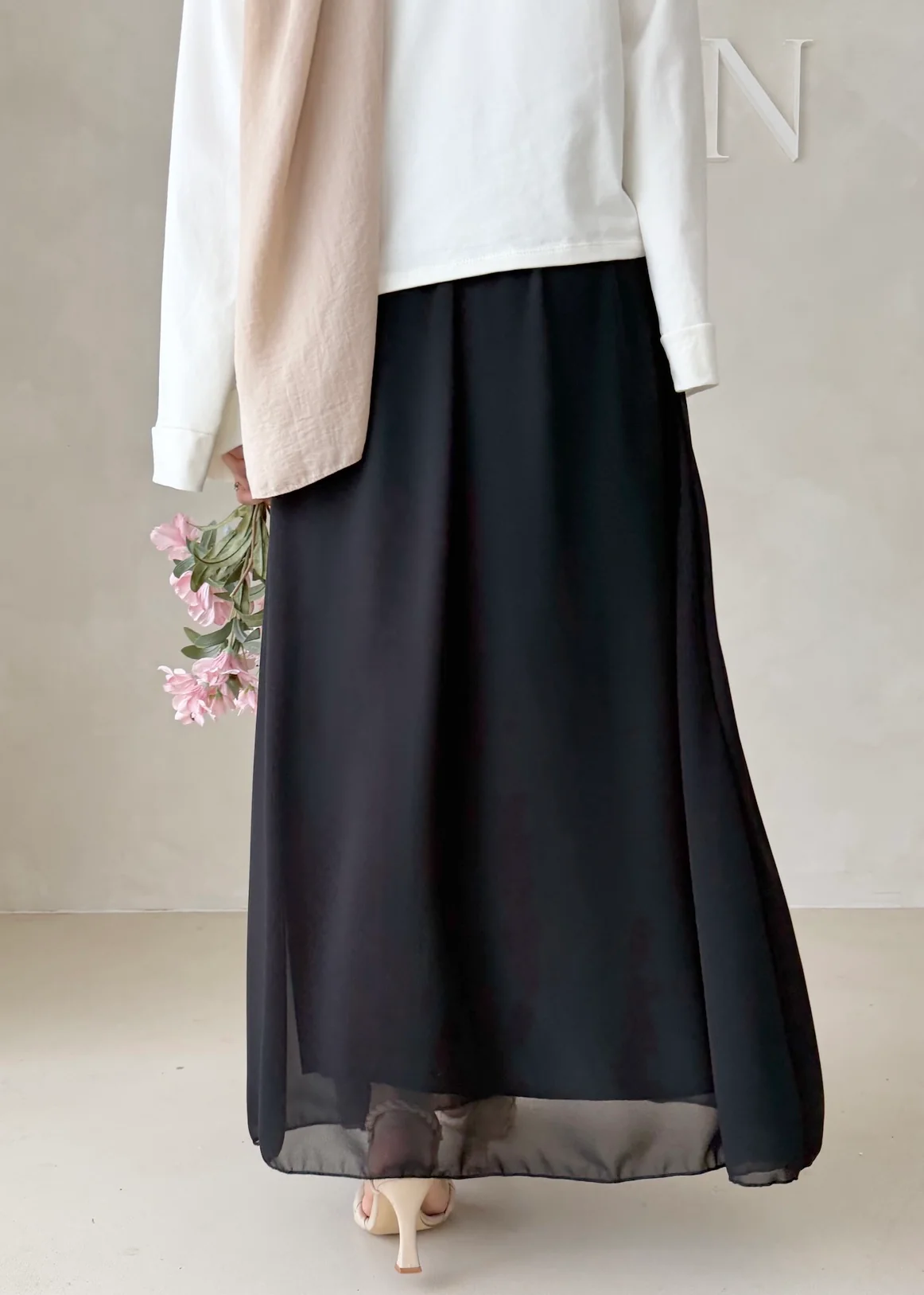 Chiffon Rock - Image 33