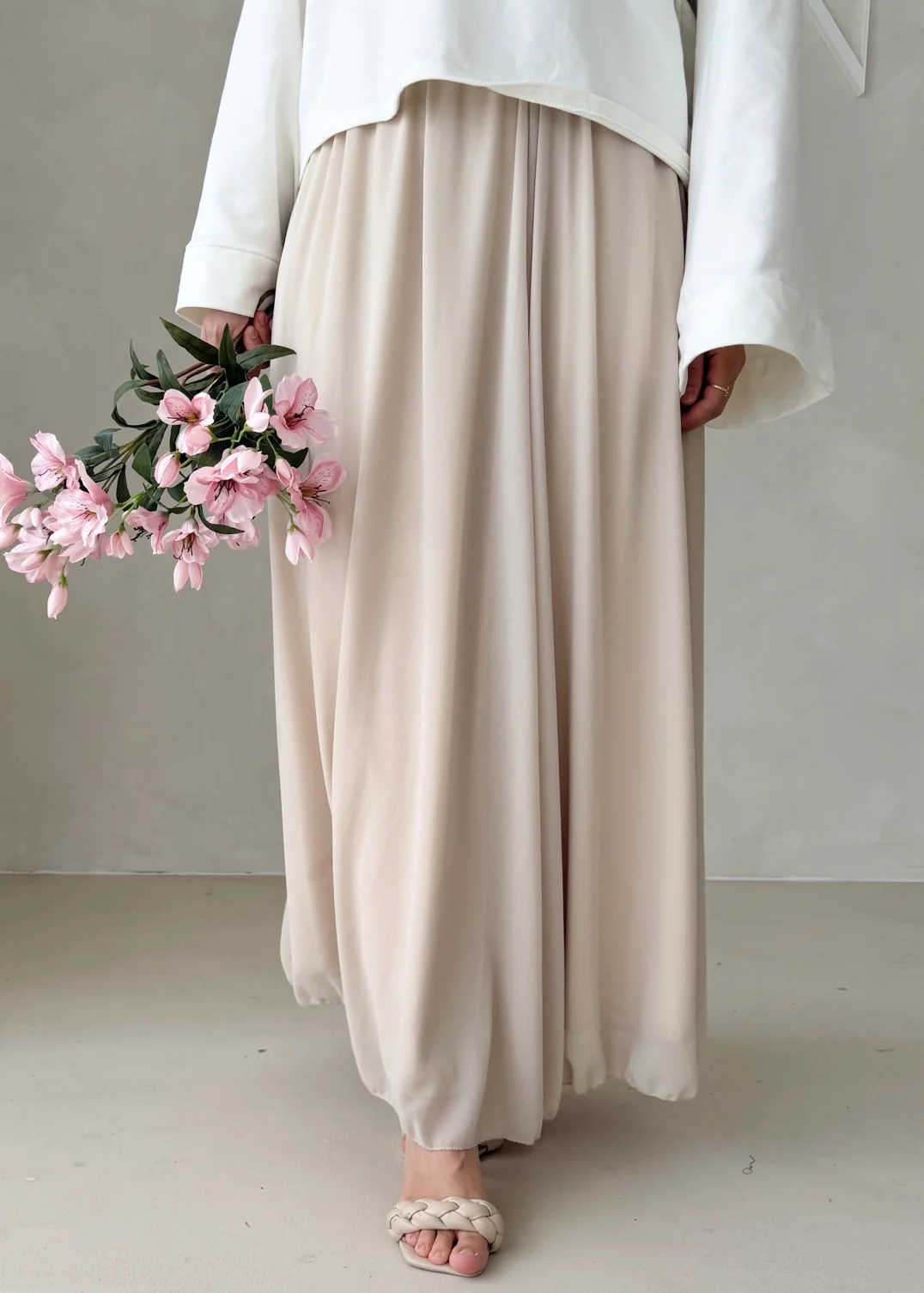 Chiffon Rock - Image 5