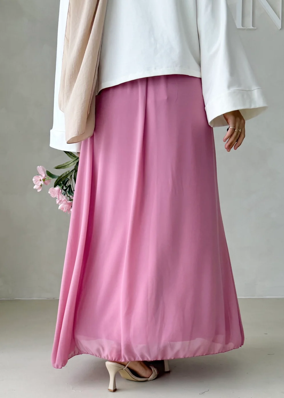 Chiffon Rock - Image 9