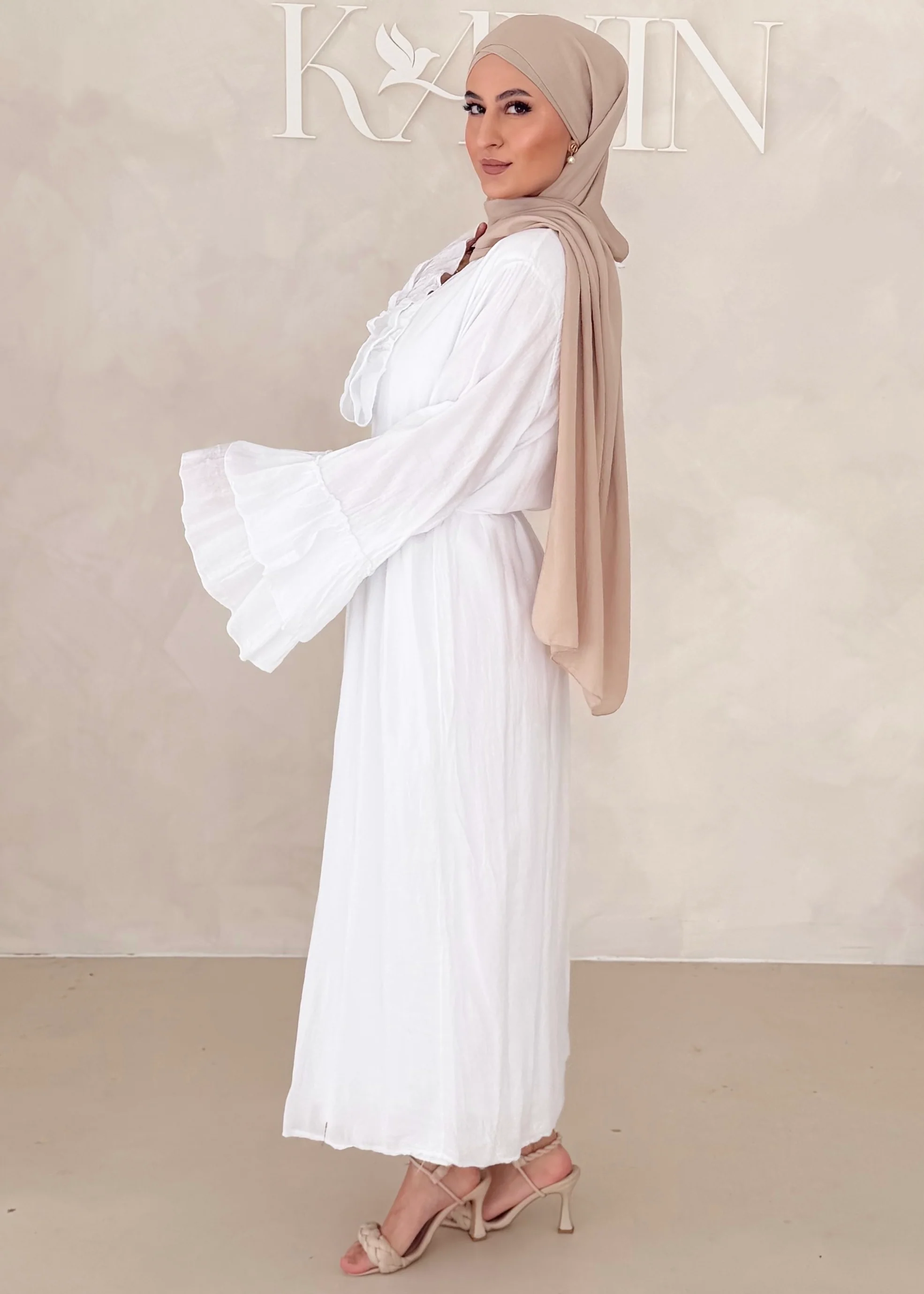 Cotton Kleid mit Trompetenärmeln - Image 13
