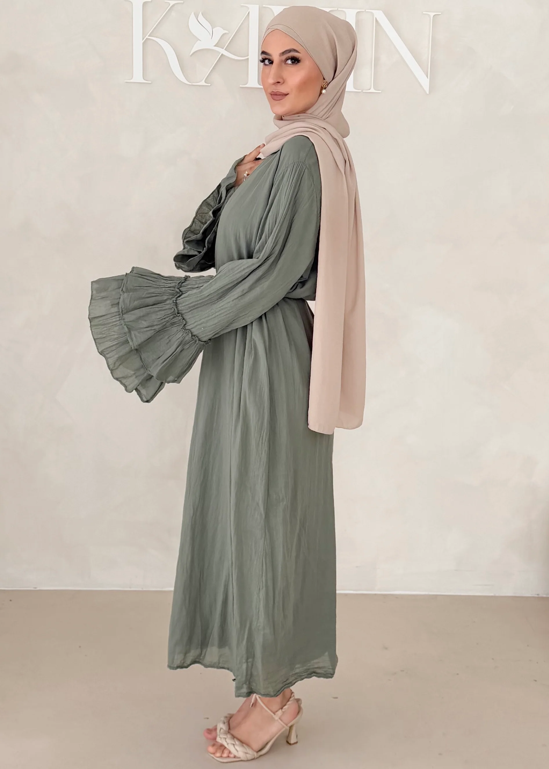 Cotton Kleid mit Trompetenärmeln - Image 27