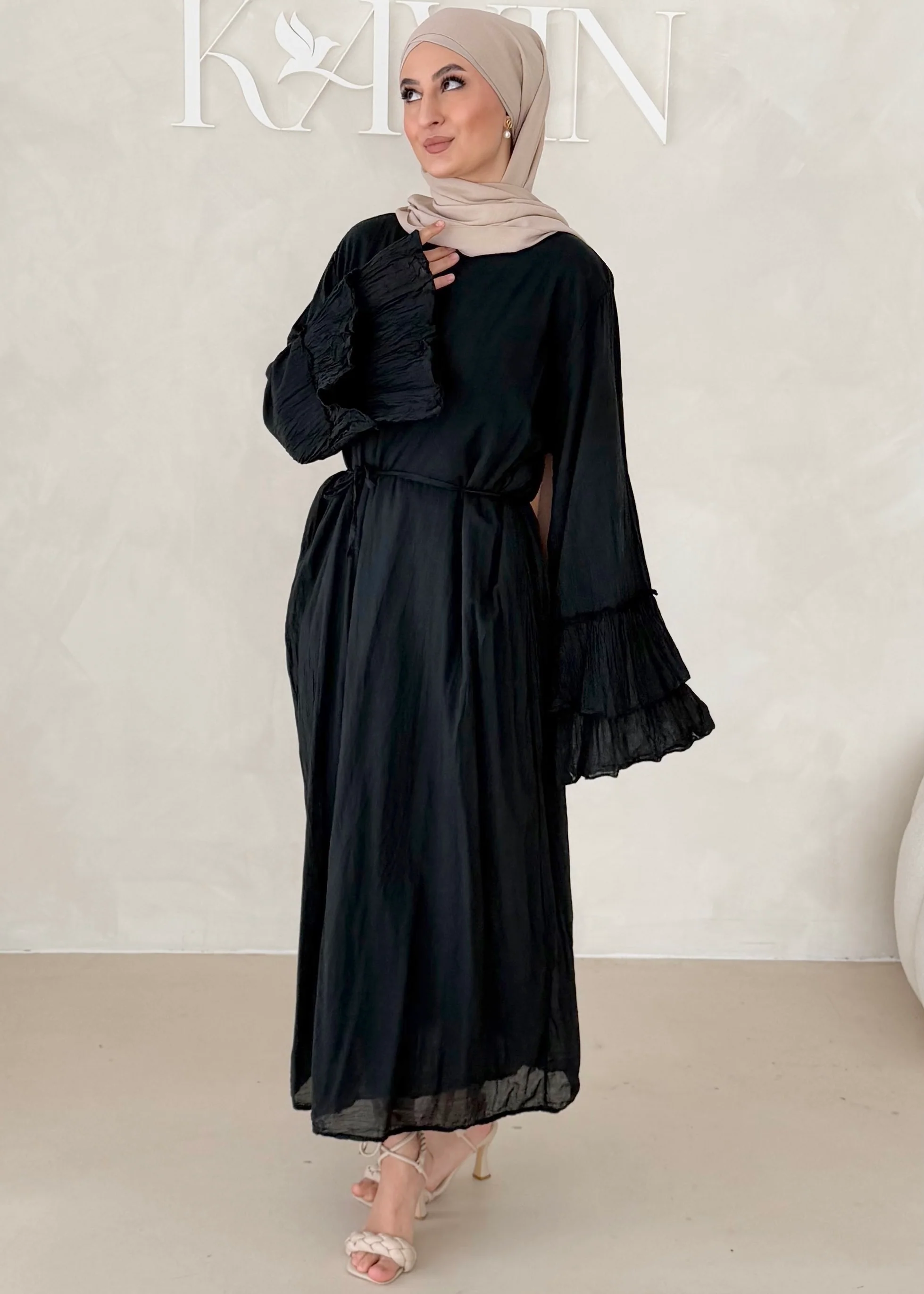 Cotton Kleid mit Trompetenärmeln - Image 34