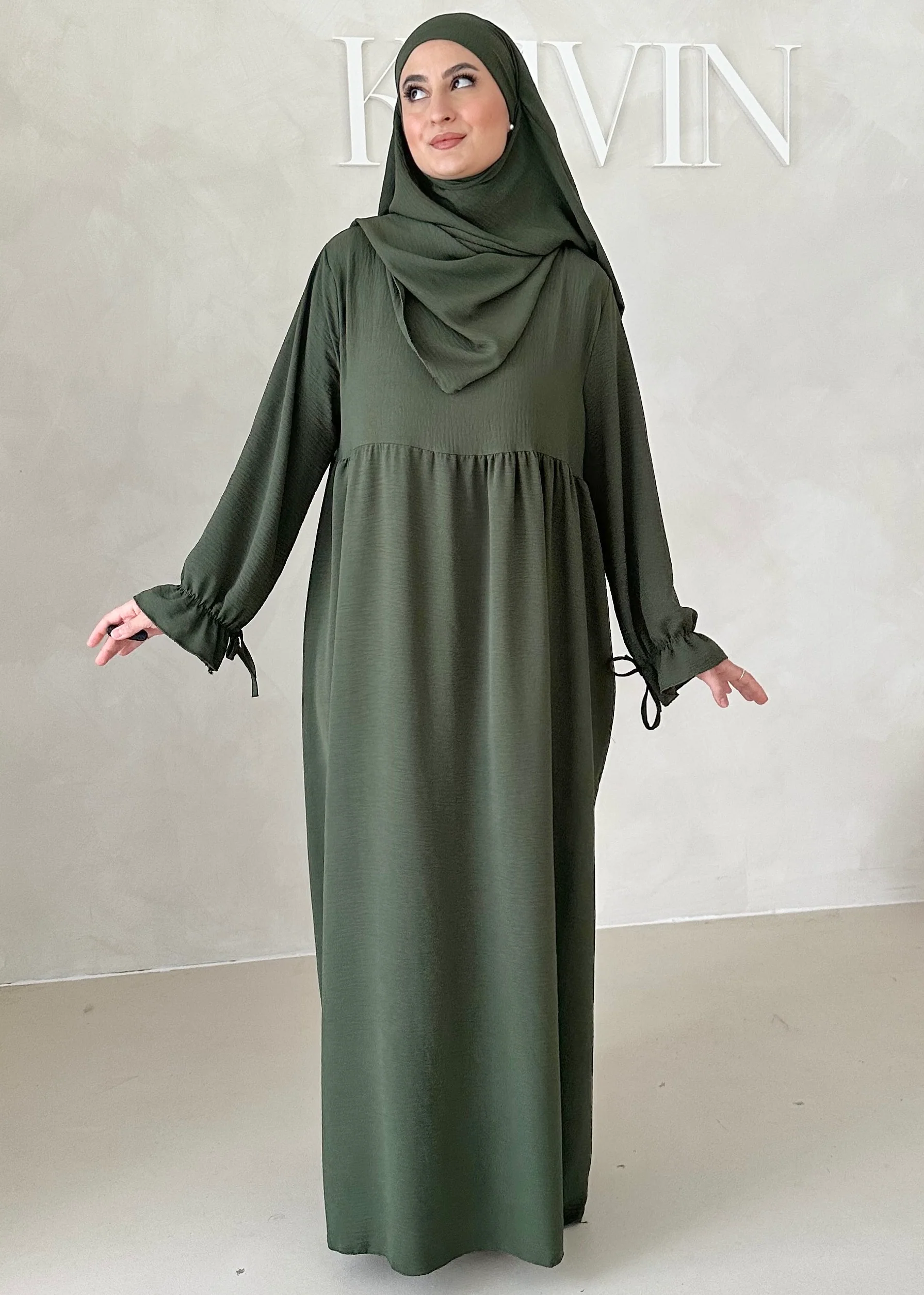 Comfort Abaya Set mit Khimar - Image 14