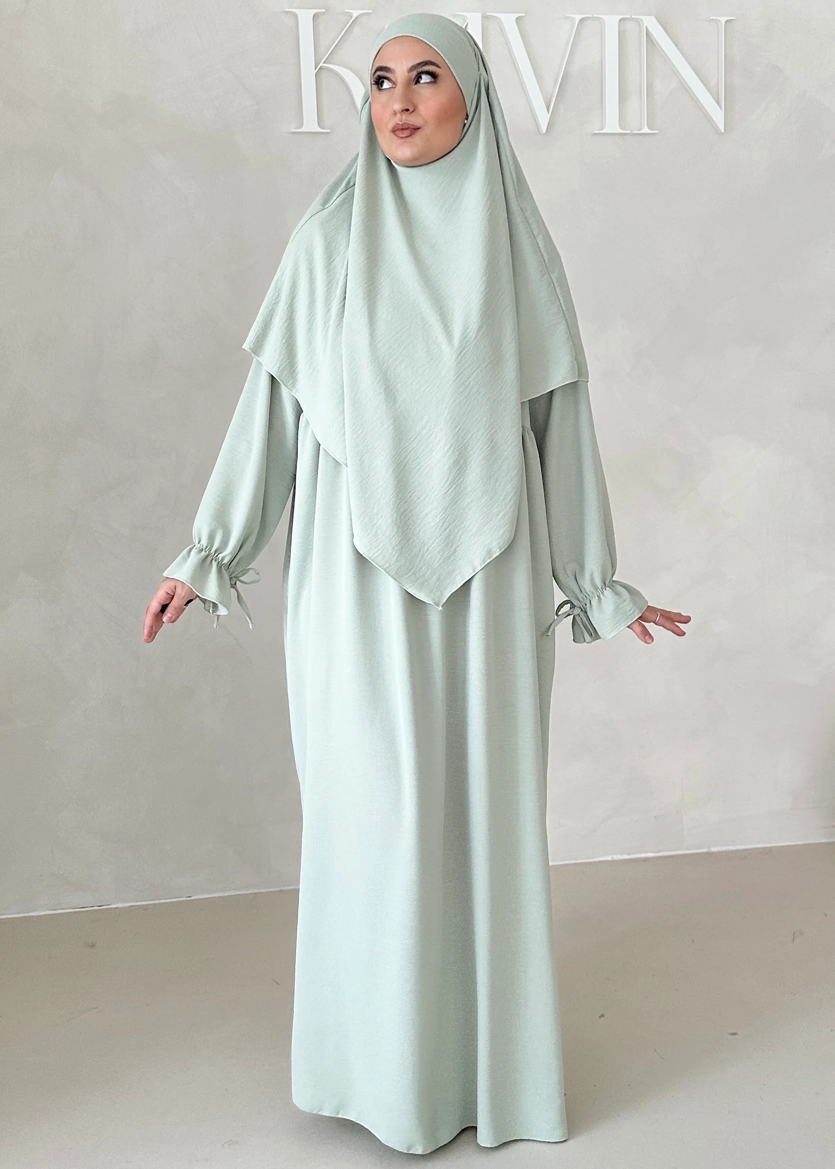 Comfort Abaya Set mit Khimar - Image 28