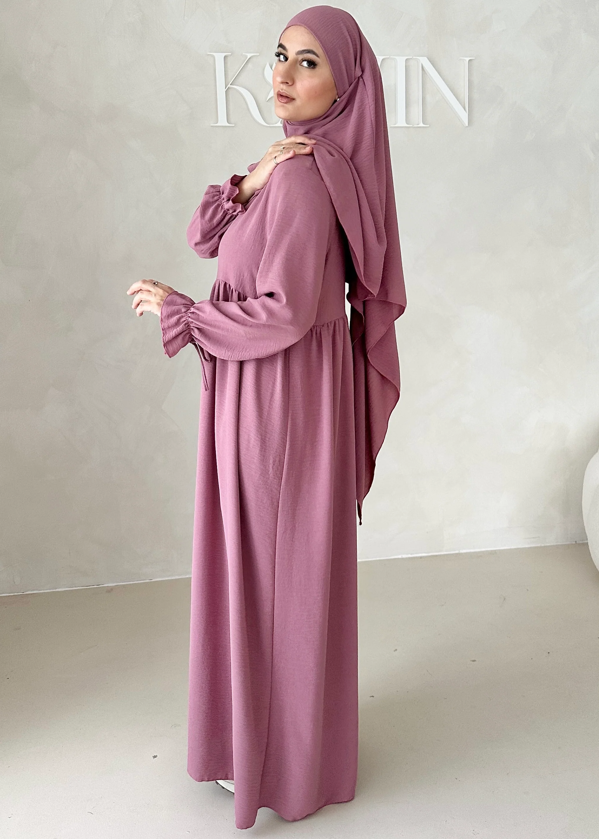 Comfort Abaya Set mit Khimar - Image 32