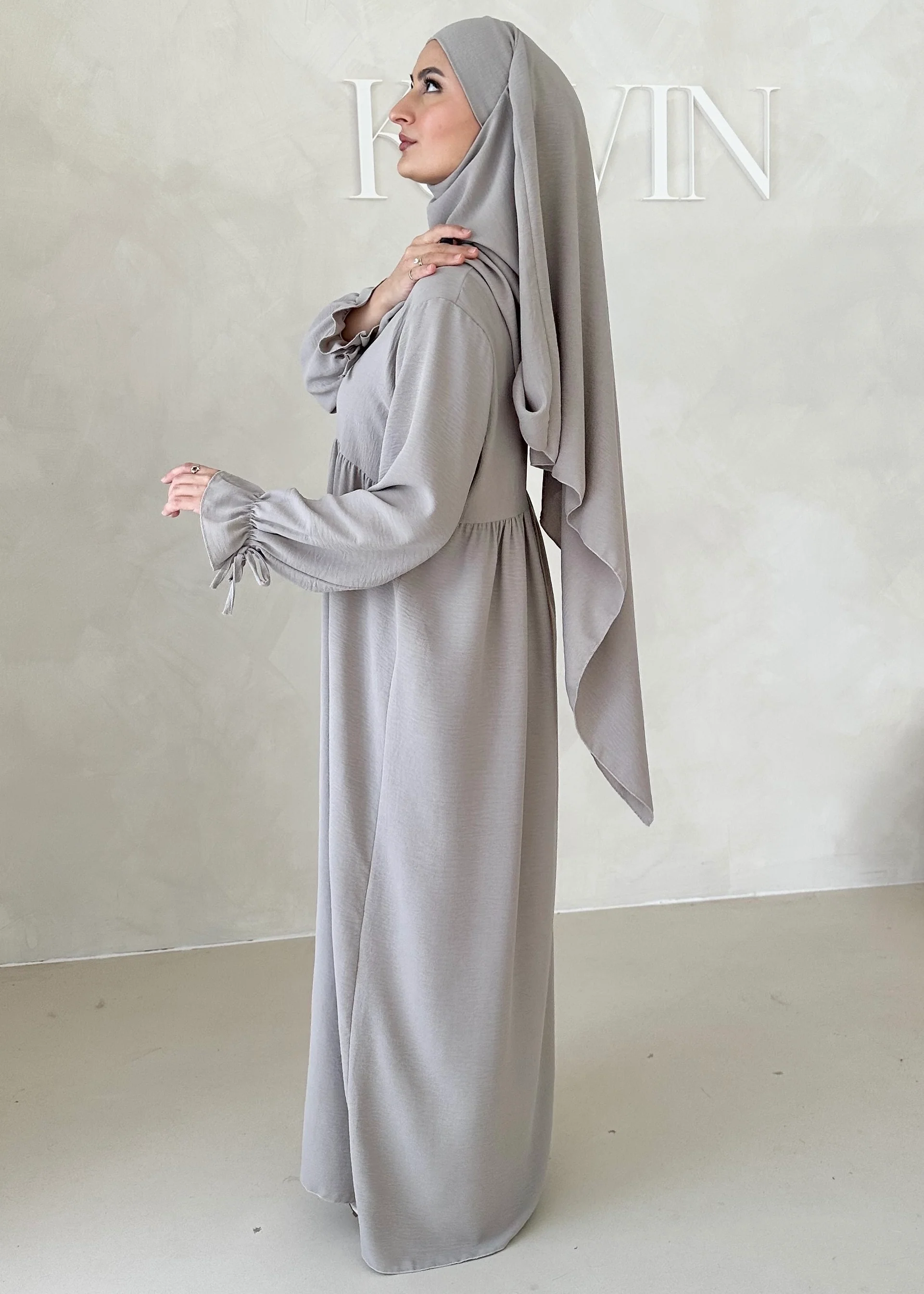 Comfort Abaya Set mit Khimar - Image 5