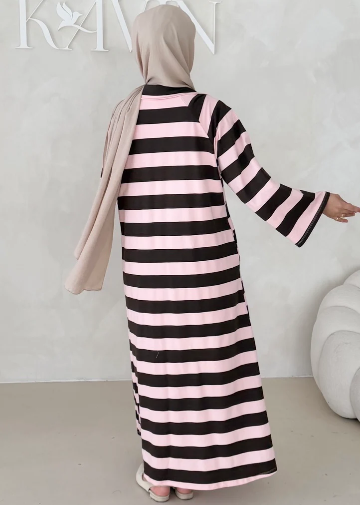 Gestreiftes Kleid - Image 3