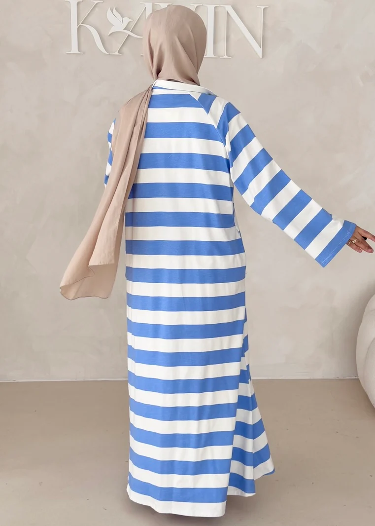 Gestreiftes Kleid - Image 9