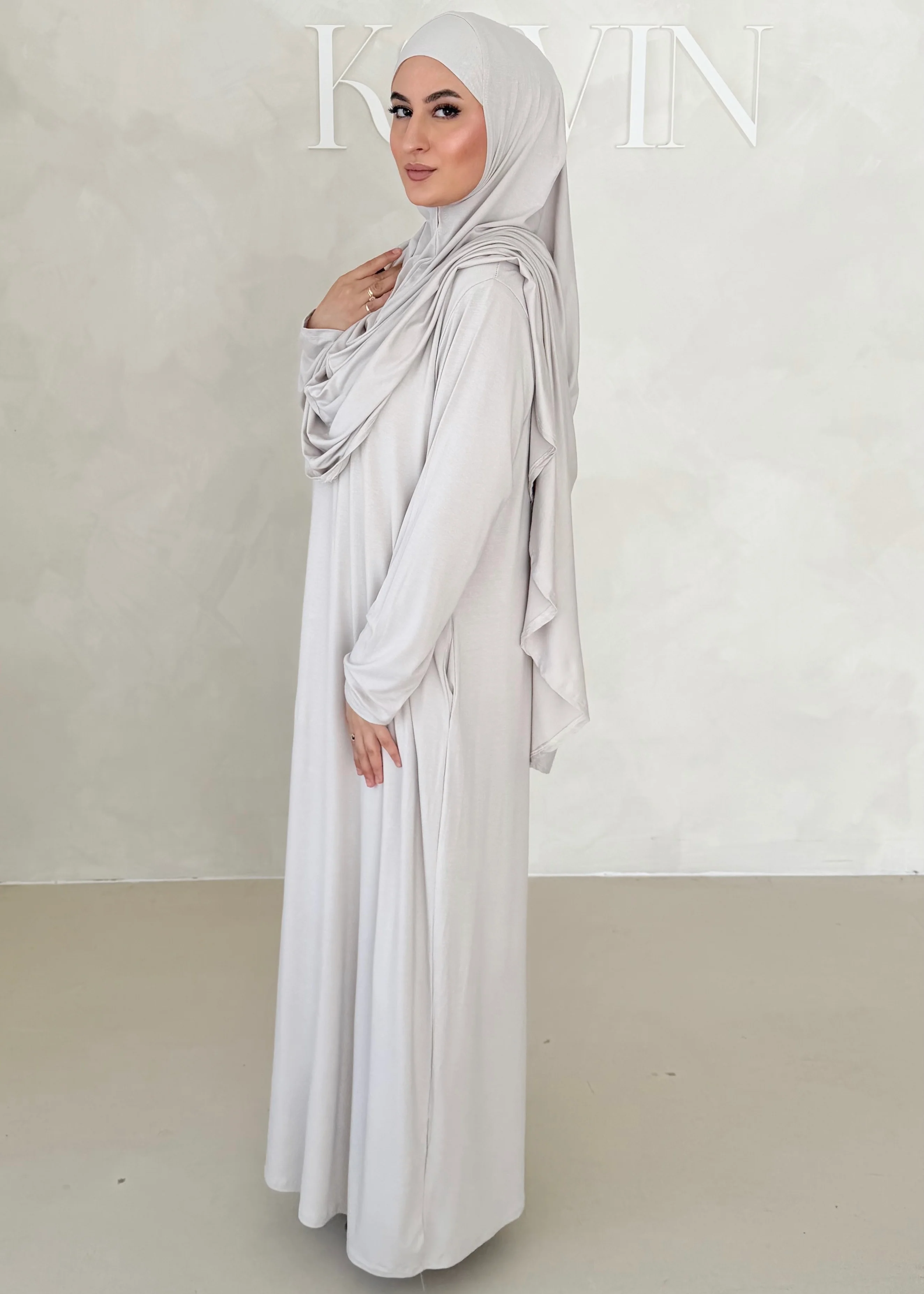 Iman Abaya Set mit Khimar - Image 4
