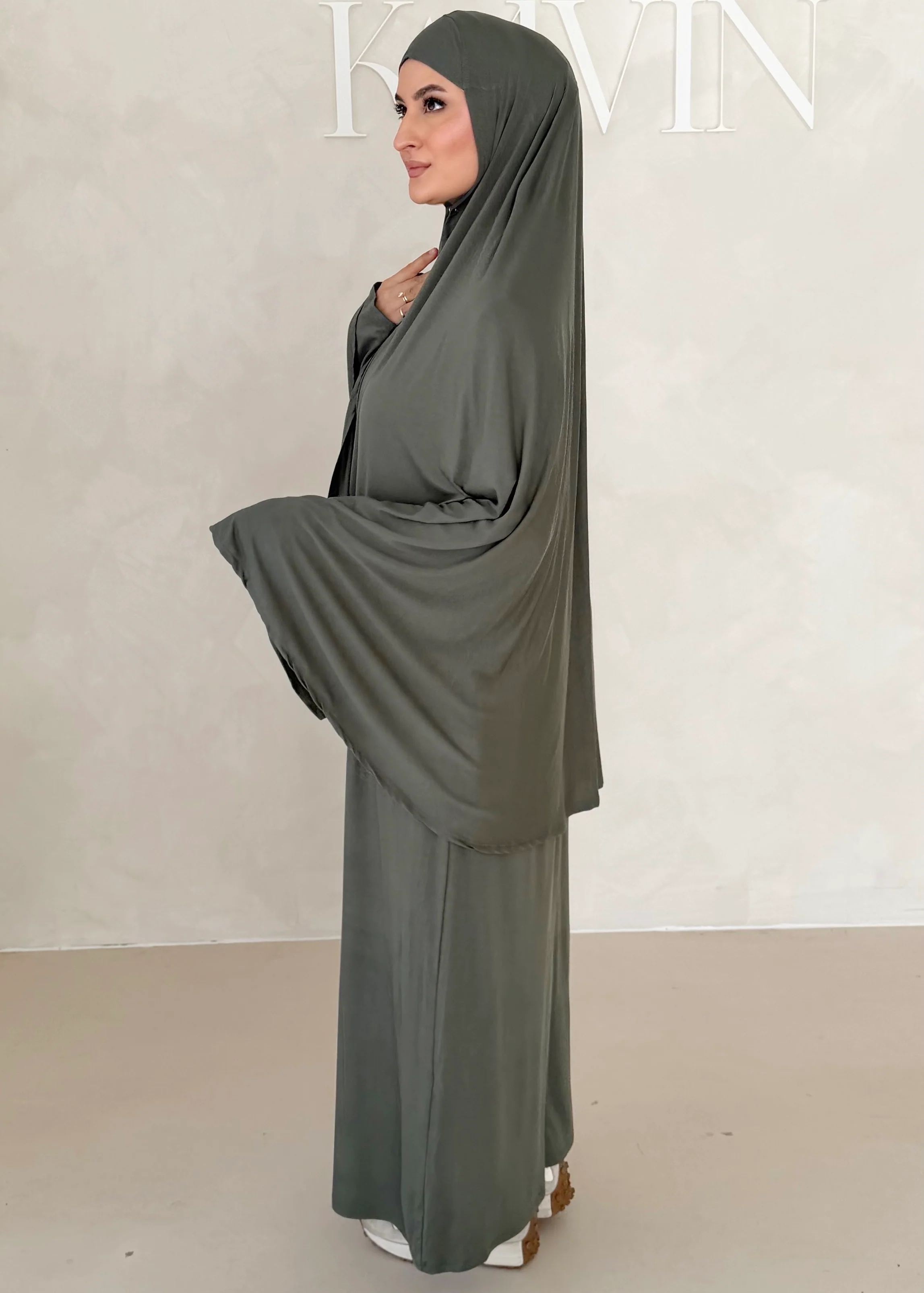 Iman Abaya Set mit Khimar - Image 7