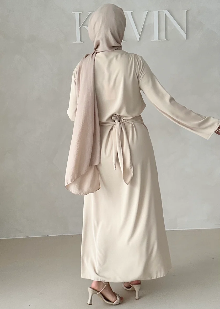 Sleek Abendkleid - Image 11