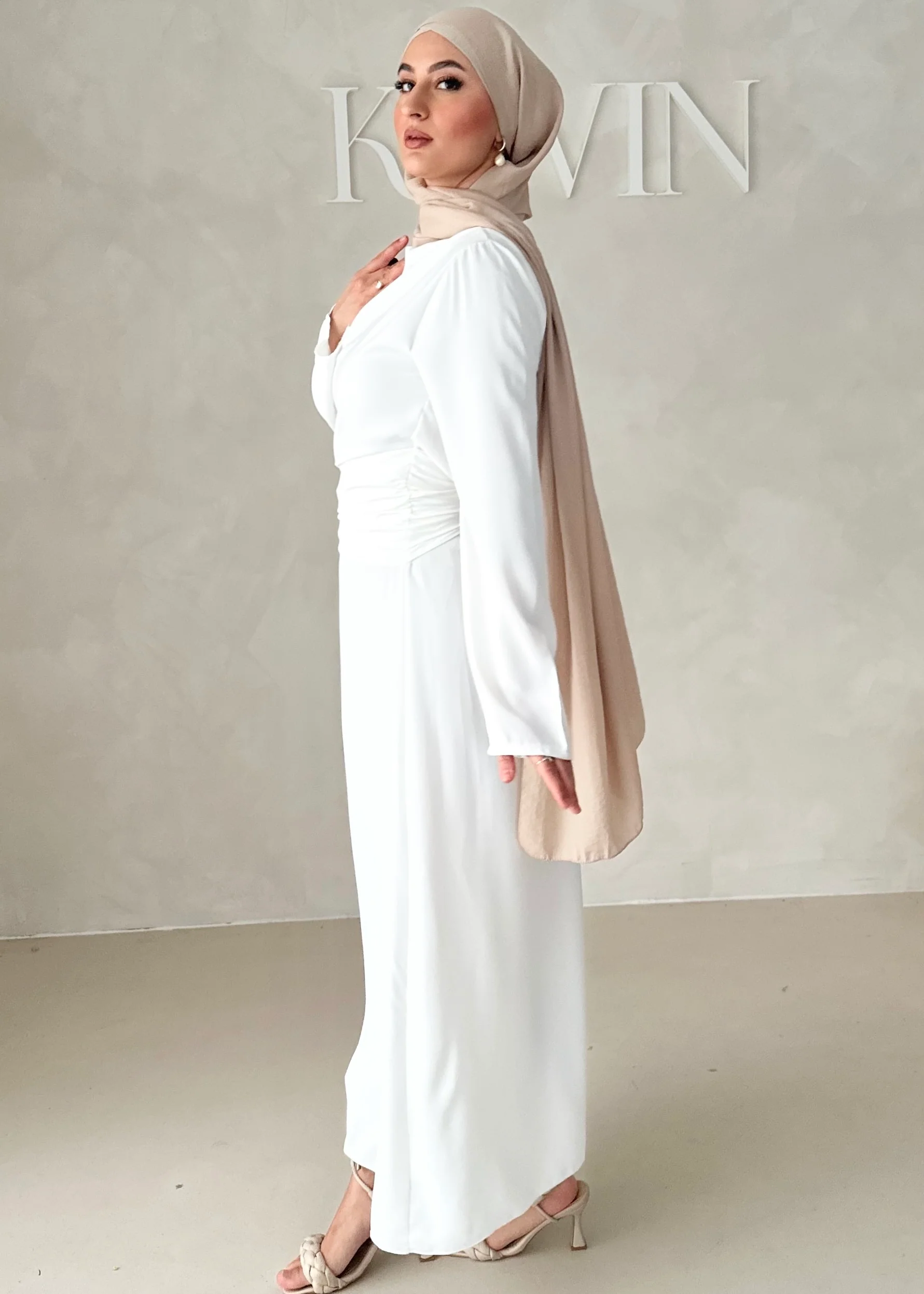 Sleek Abendkleid - Image 13