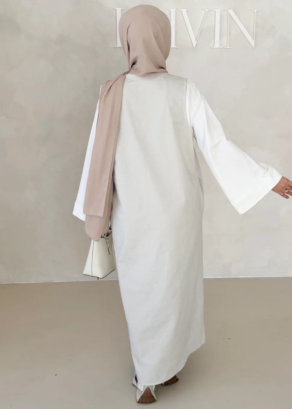 Kurzarm DENIM Kleid - Image 10