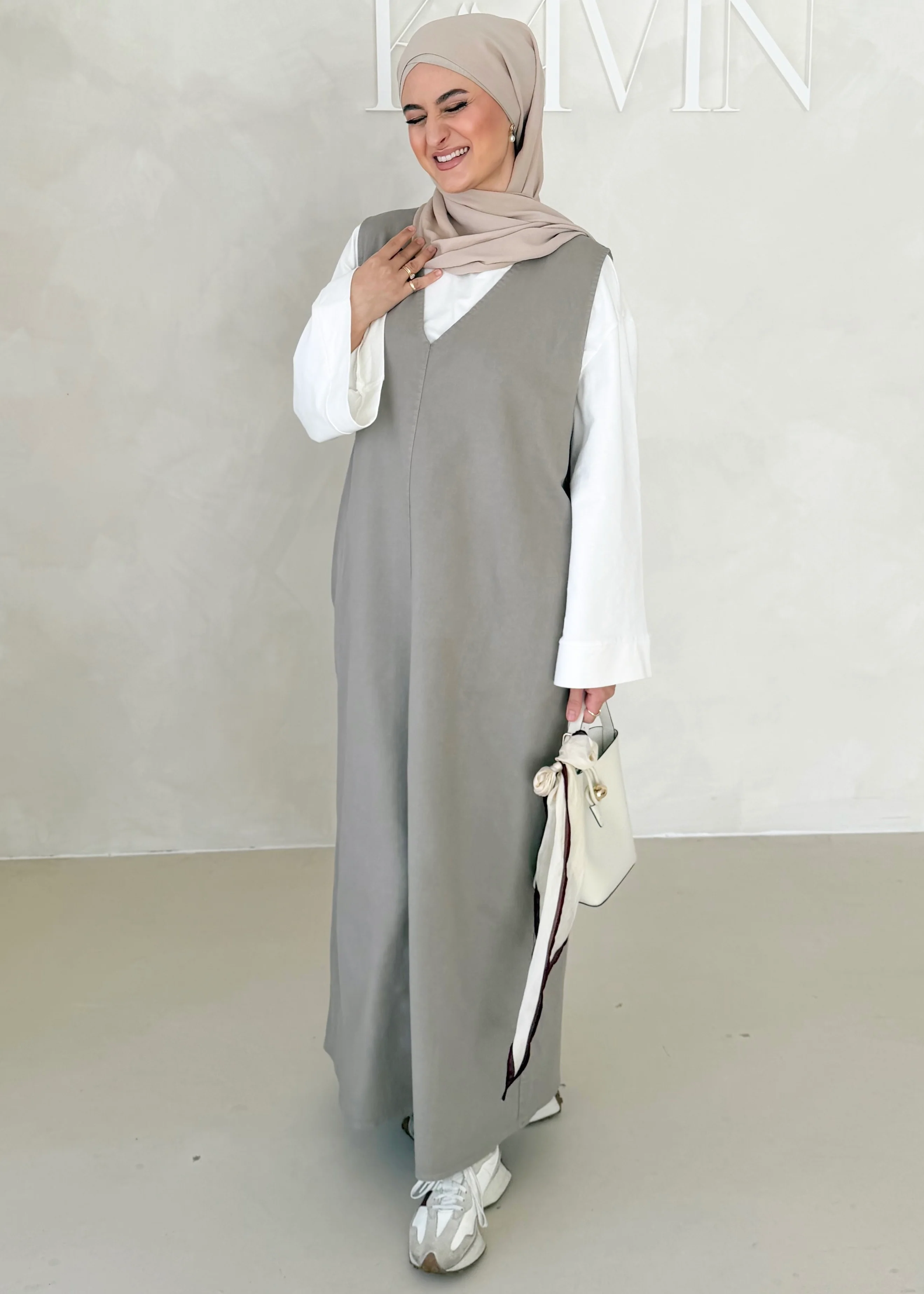 Kurzarm DENIM Kleid - Image 11