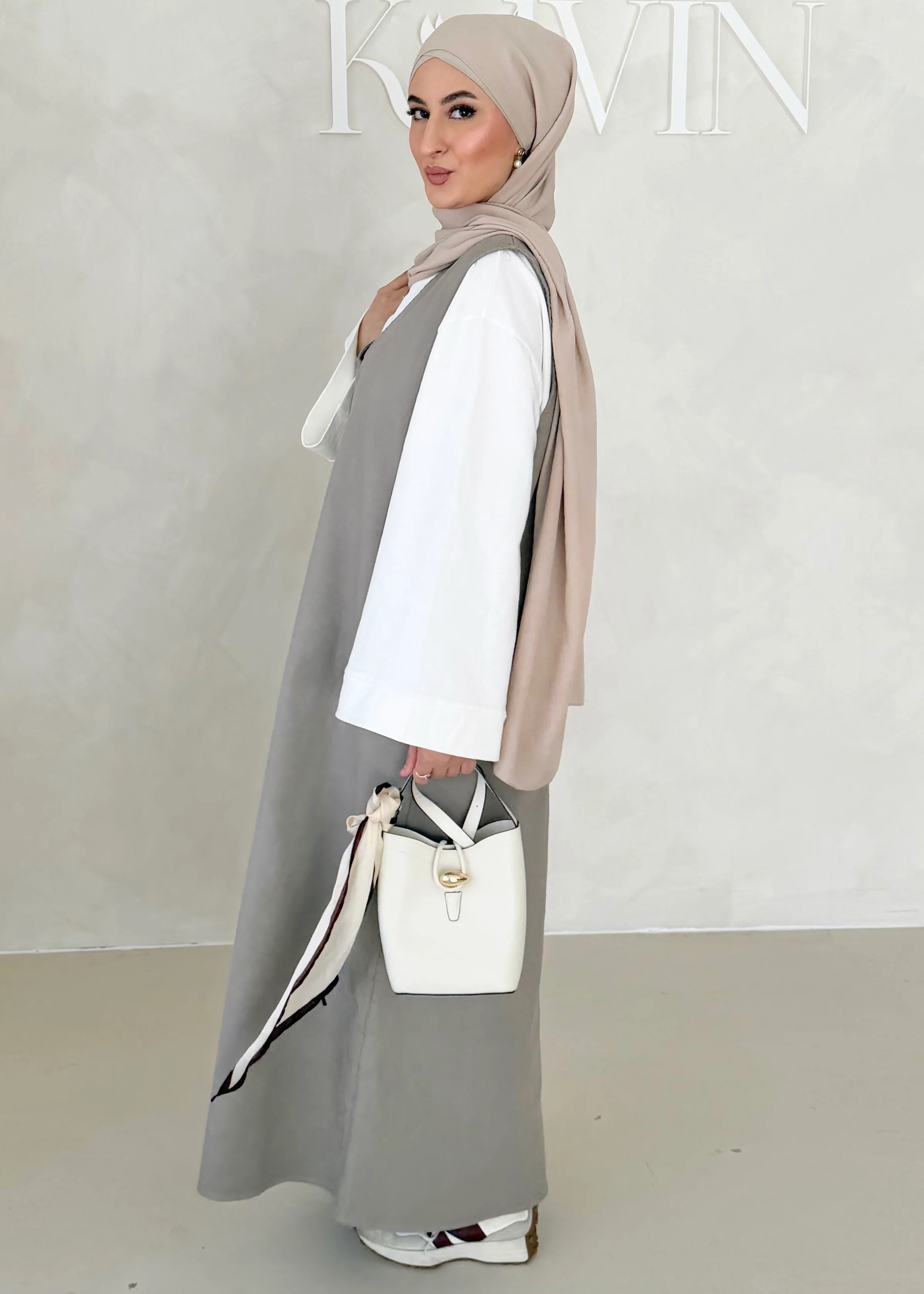 Kurzarm DENIM Kleid - Image 12