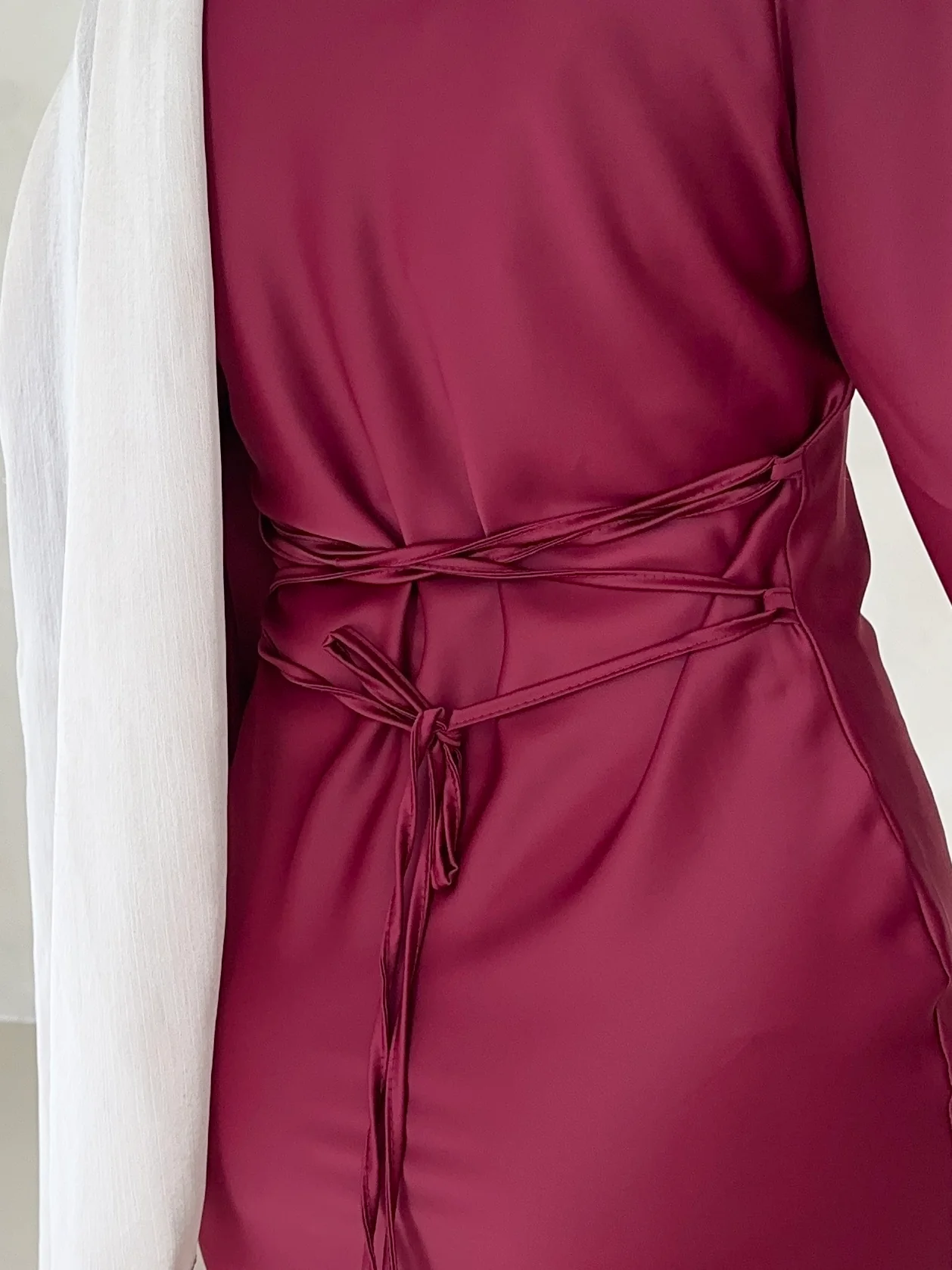 Satin-Optik Kleid - Image 18