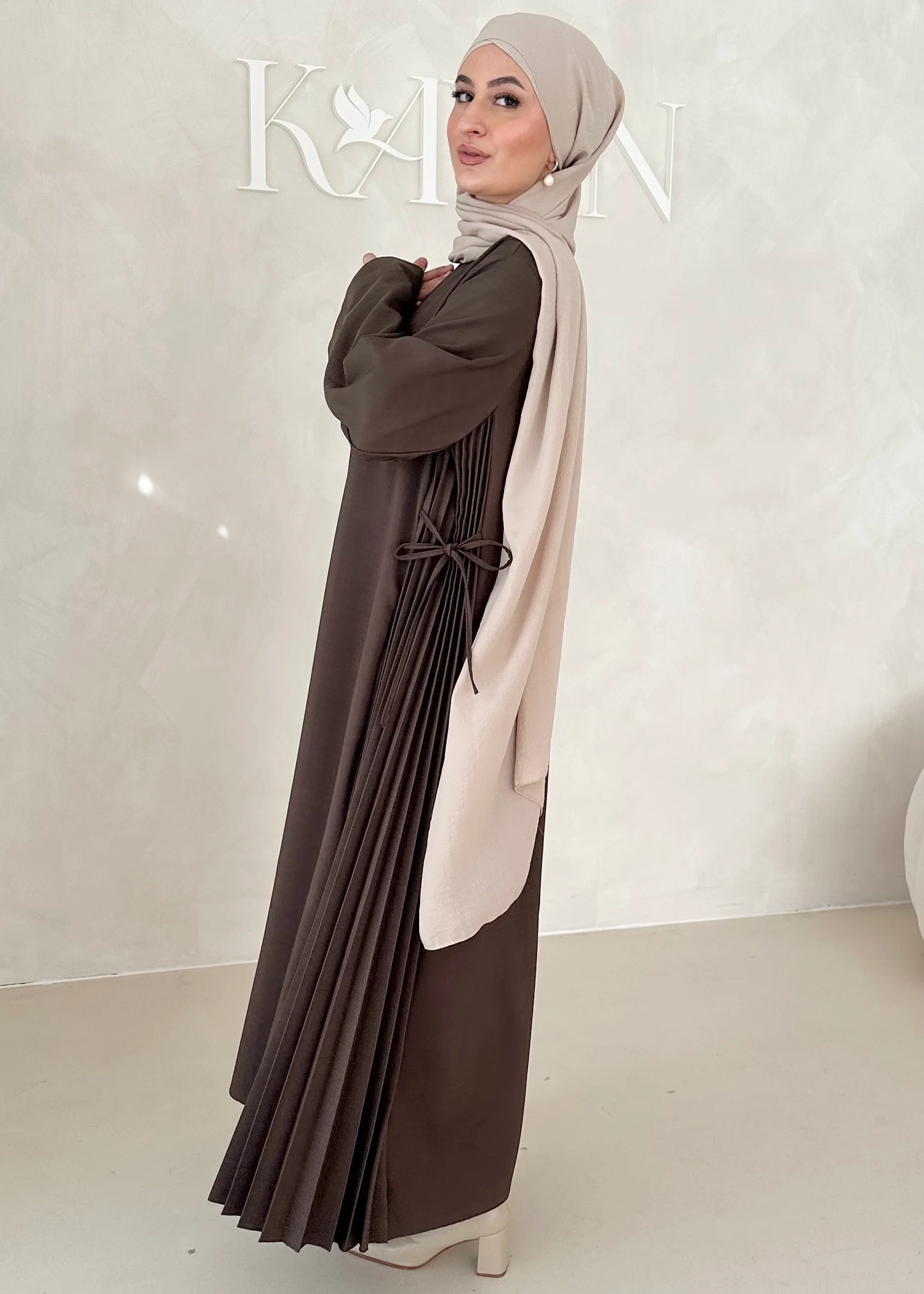 Lovely Abaya - Image 4