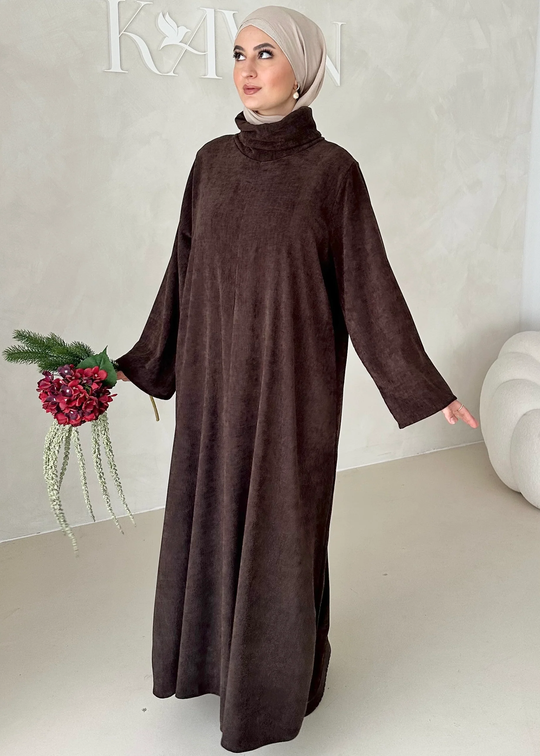 Maera Abaya