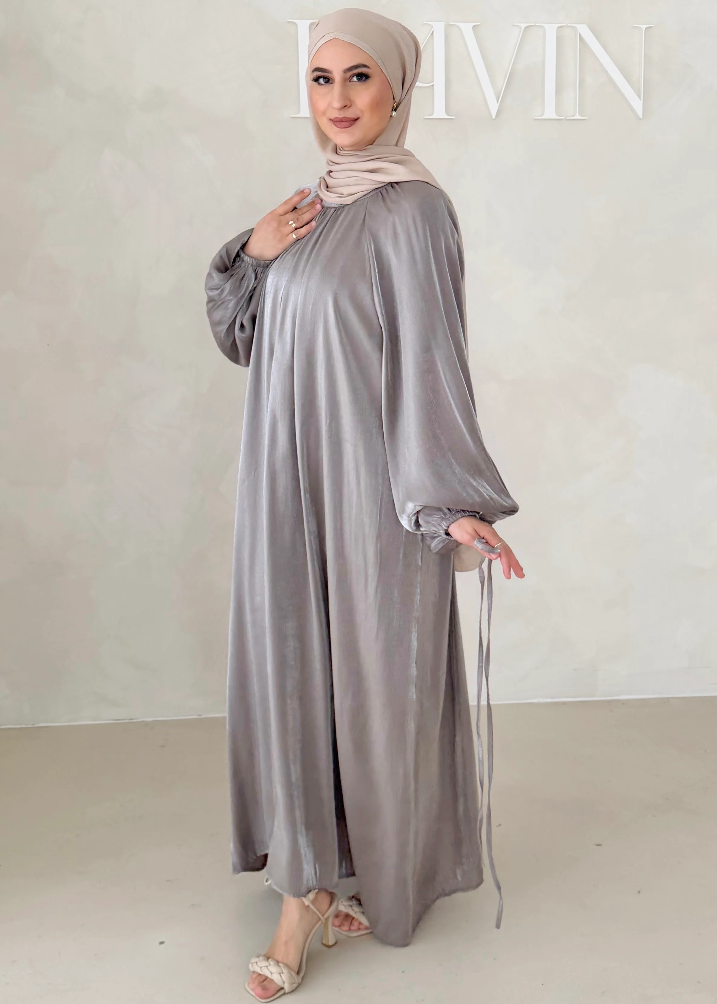 Nour Abaya - Image 32