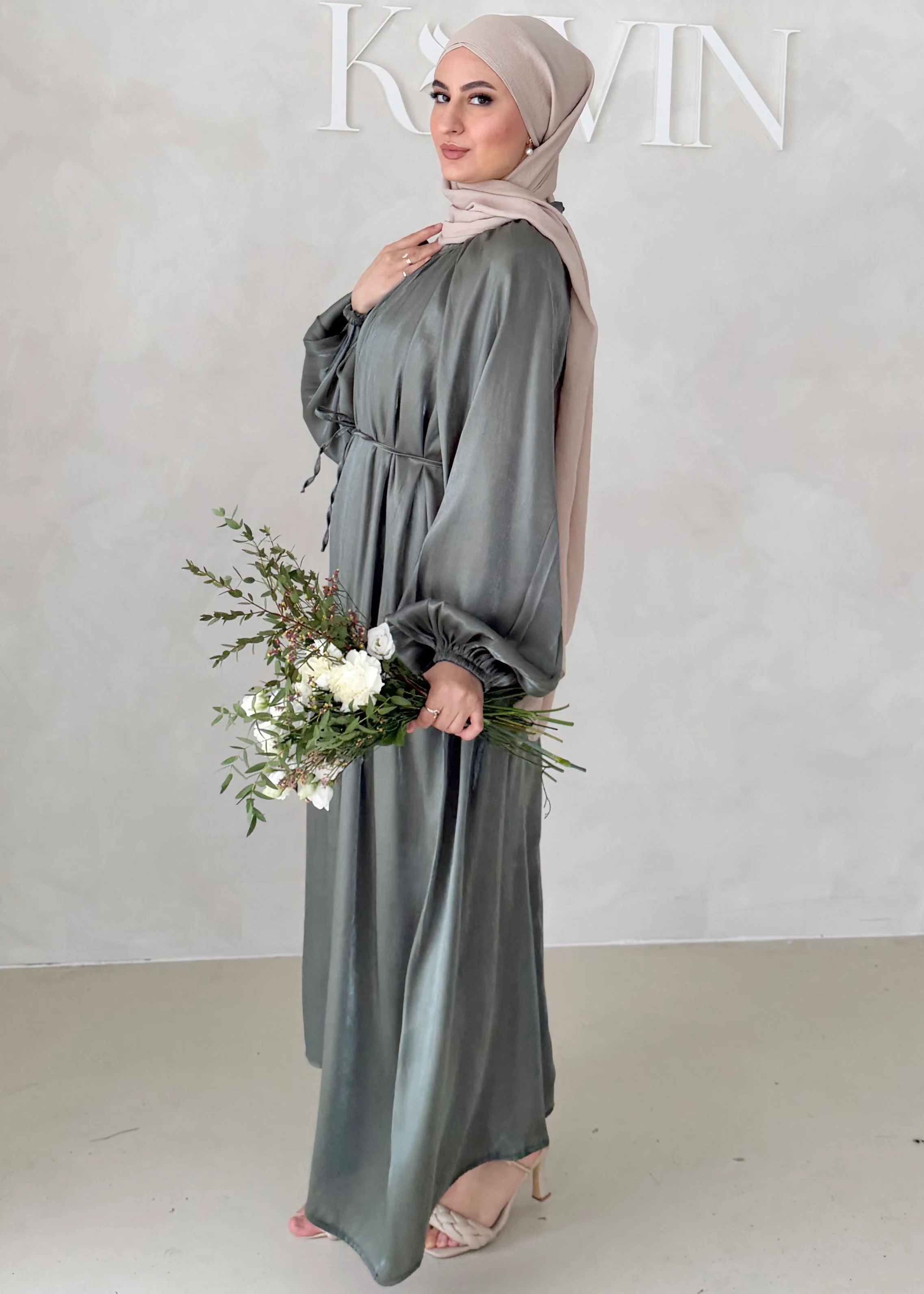Nour Abaya - Image 40