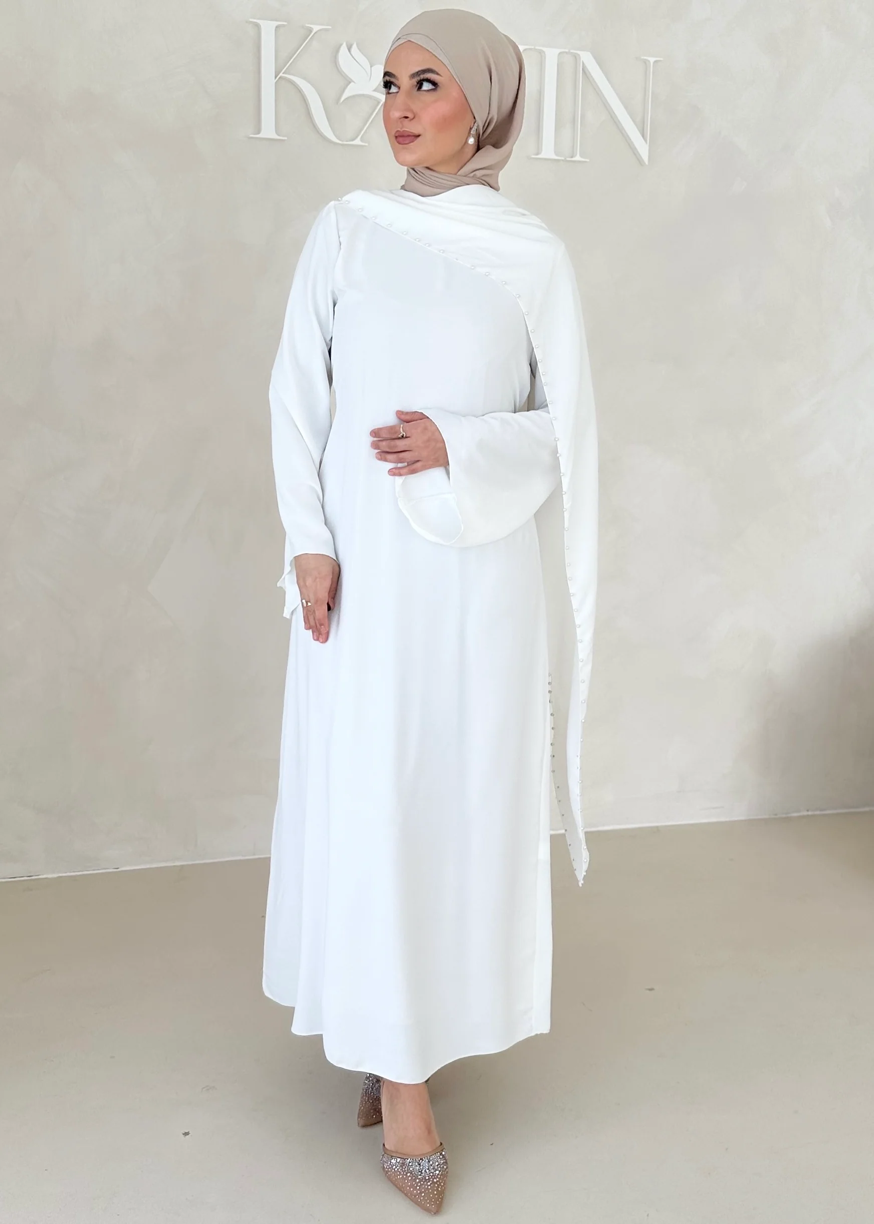 Pearl Kleid MIT Schulterschleppe - Image 10