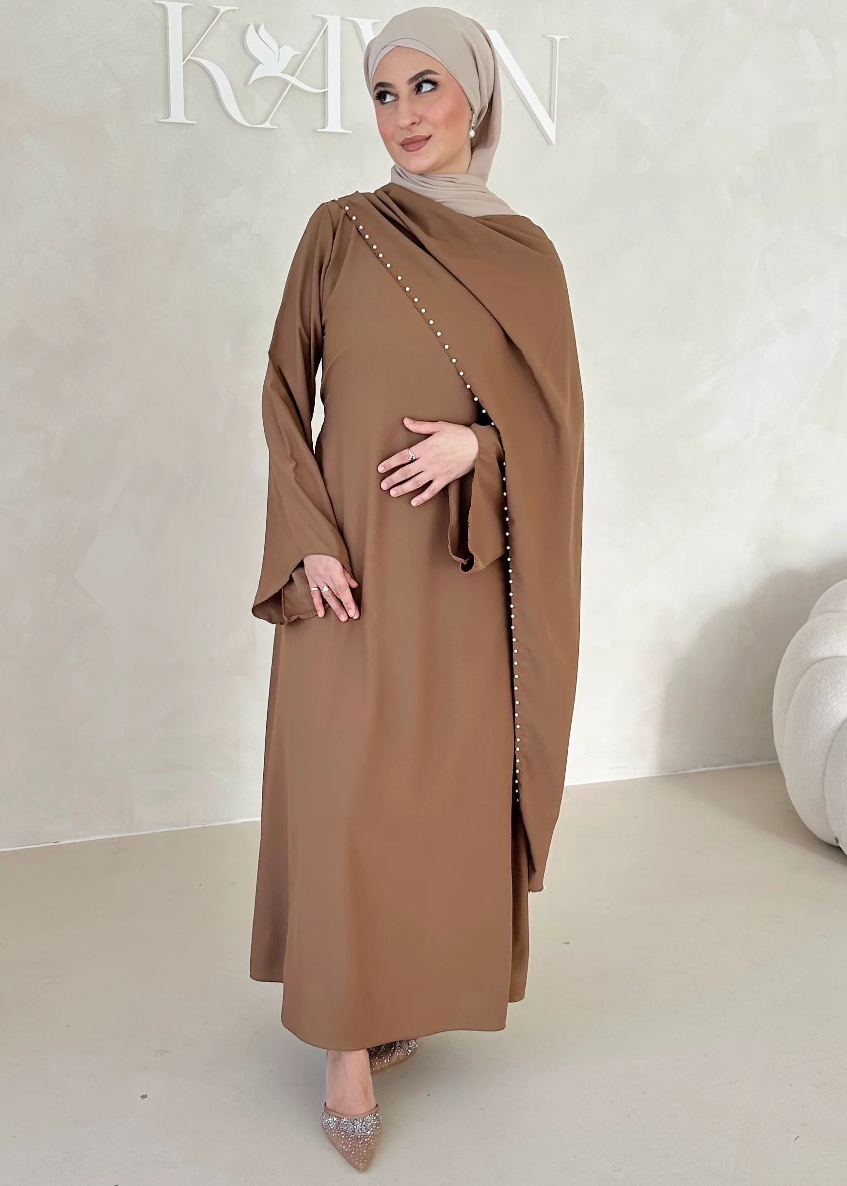 Pearl Kleid MIT Schulterschleppe - Image 4