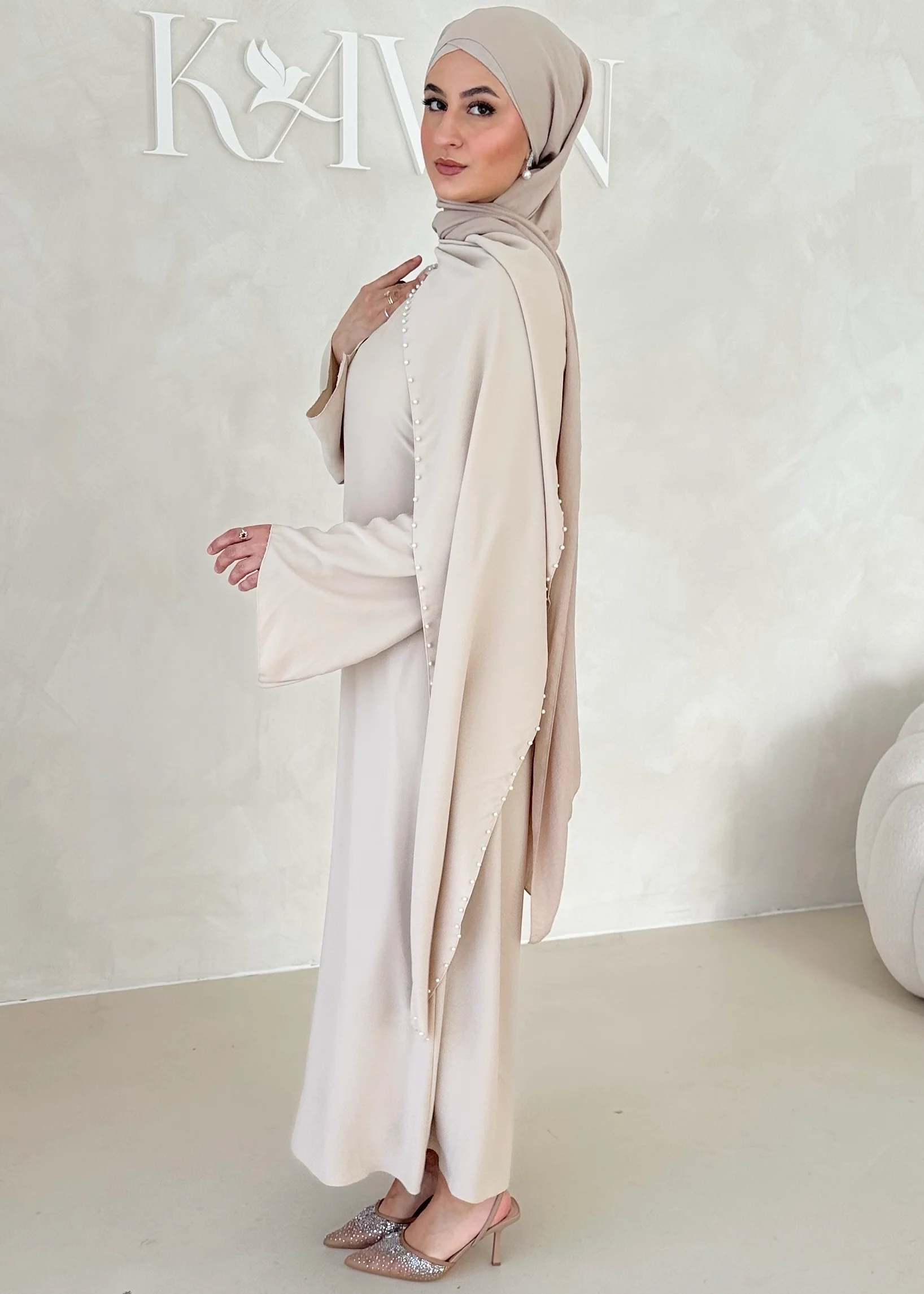 Pearl Kleid MIT Schulterschleppe - Image 8