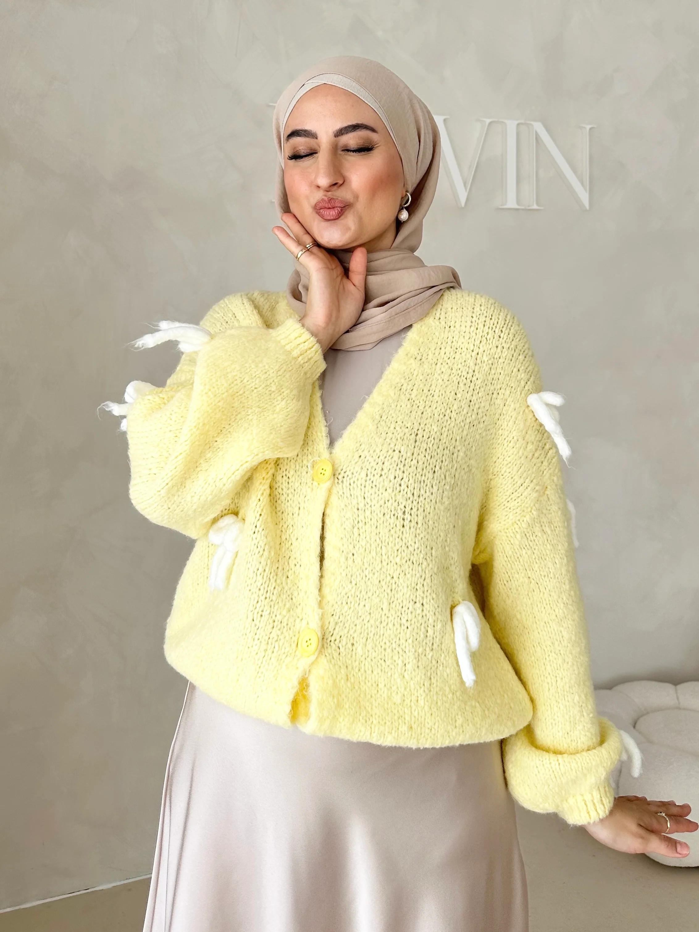 Ari Cardigan - Image 11