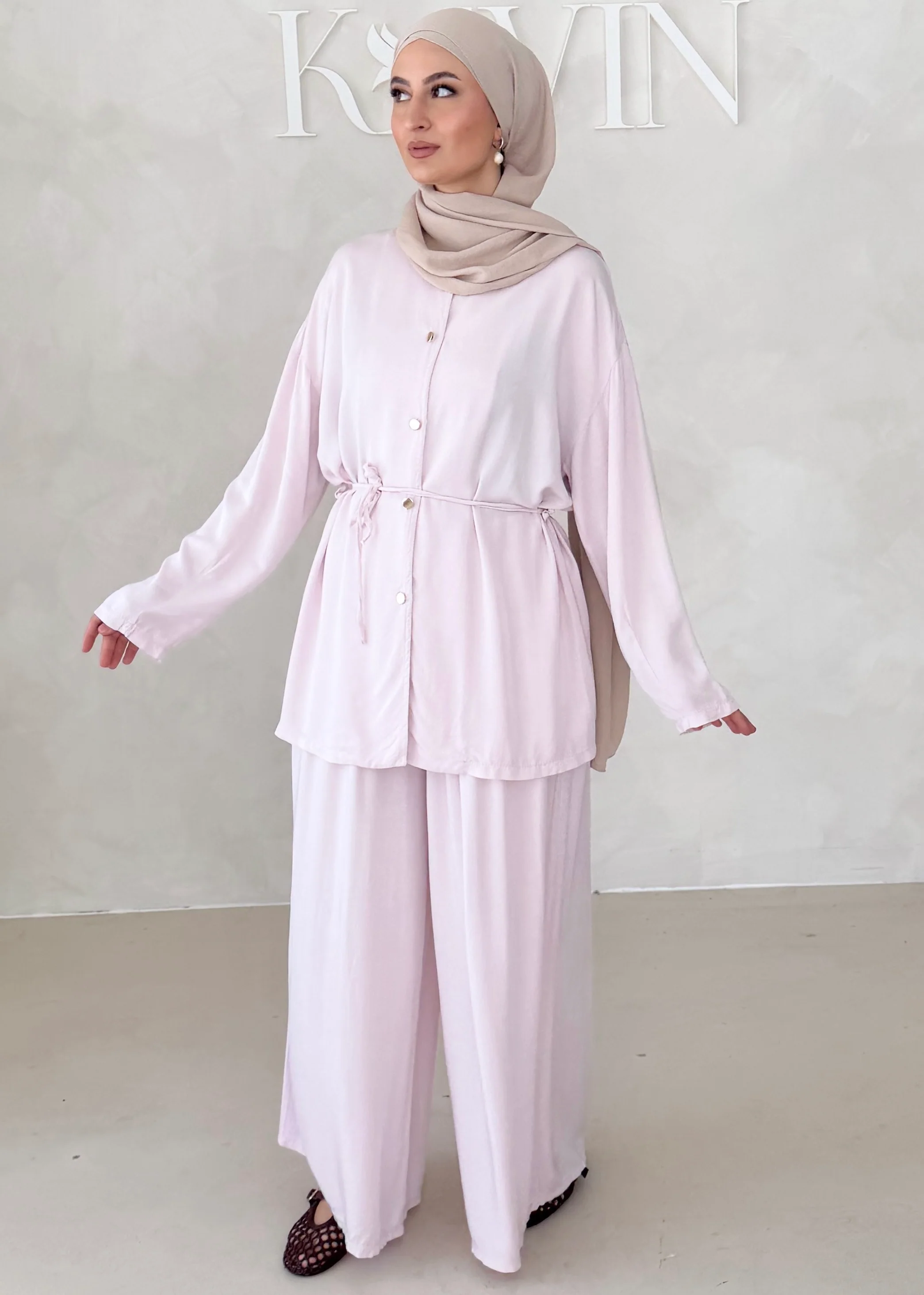Signature Set - Image 10