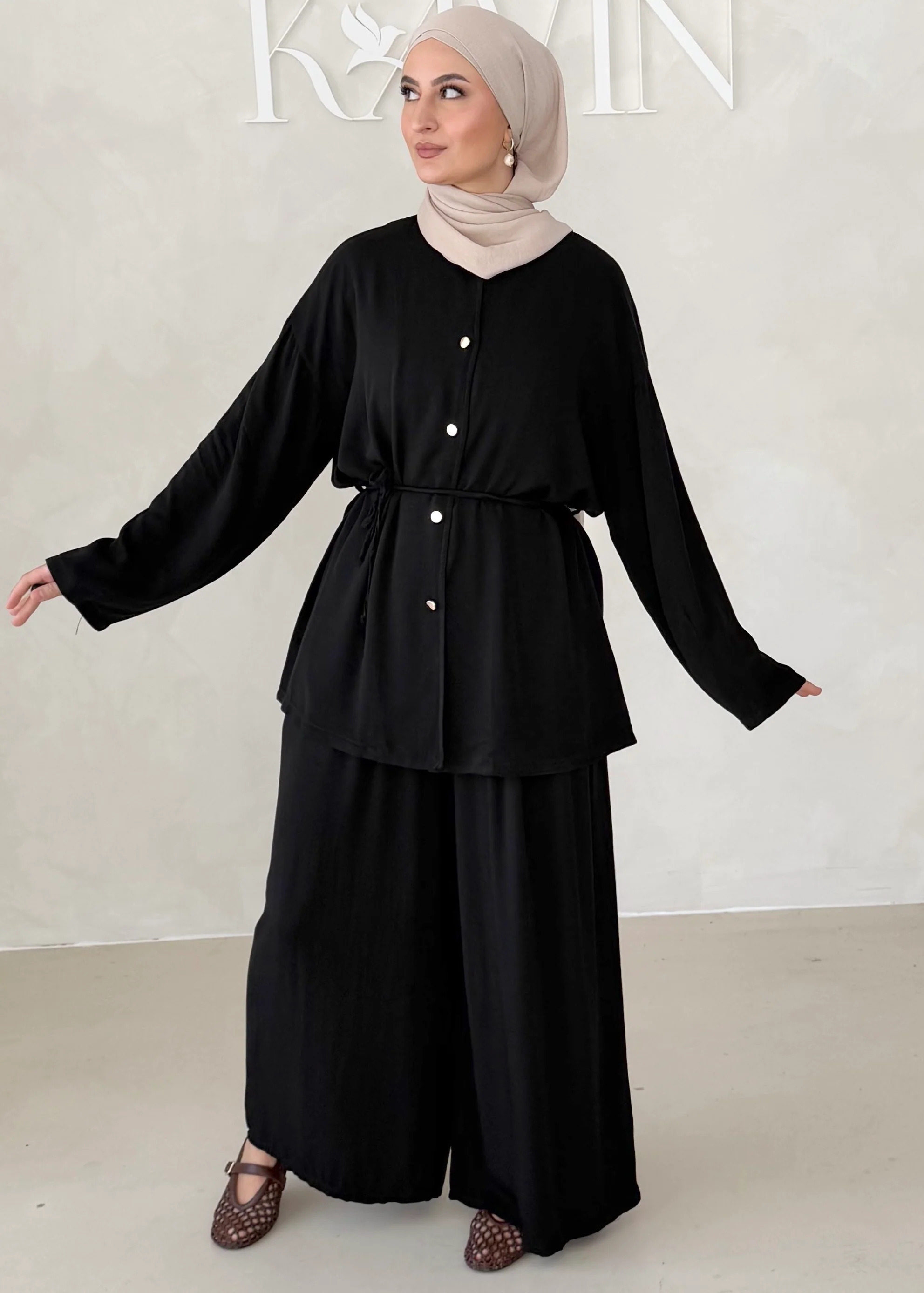 Signature Set - Image 24