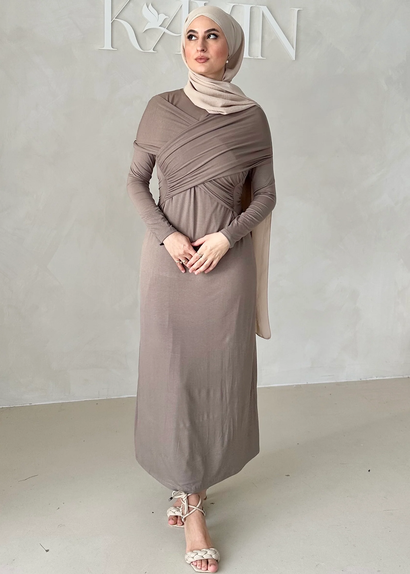 Veloura Kleid - Image 10