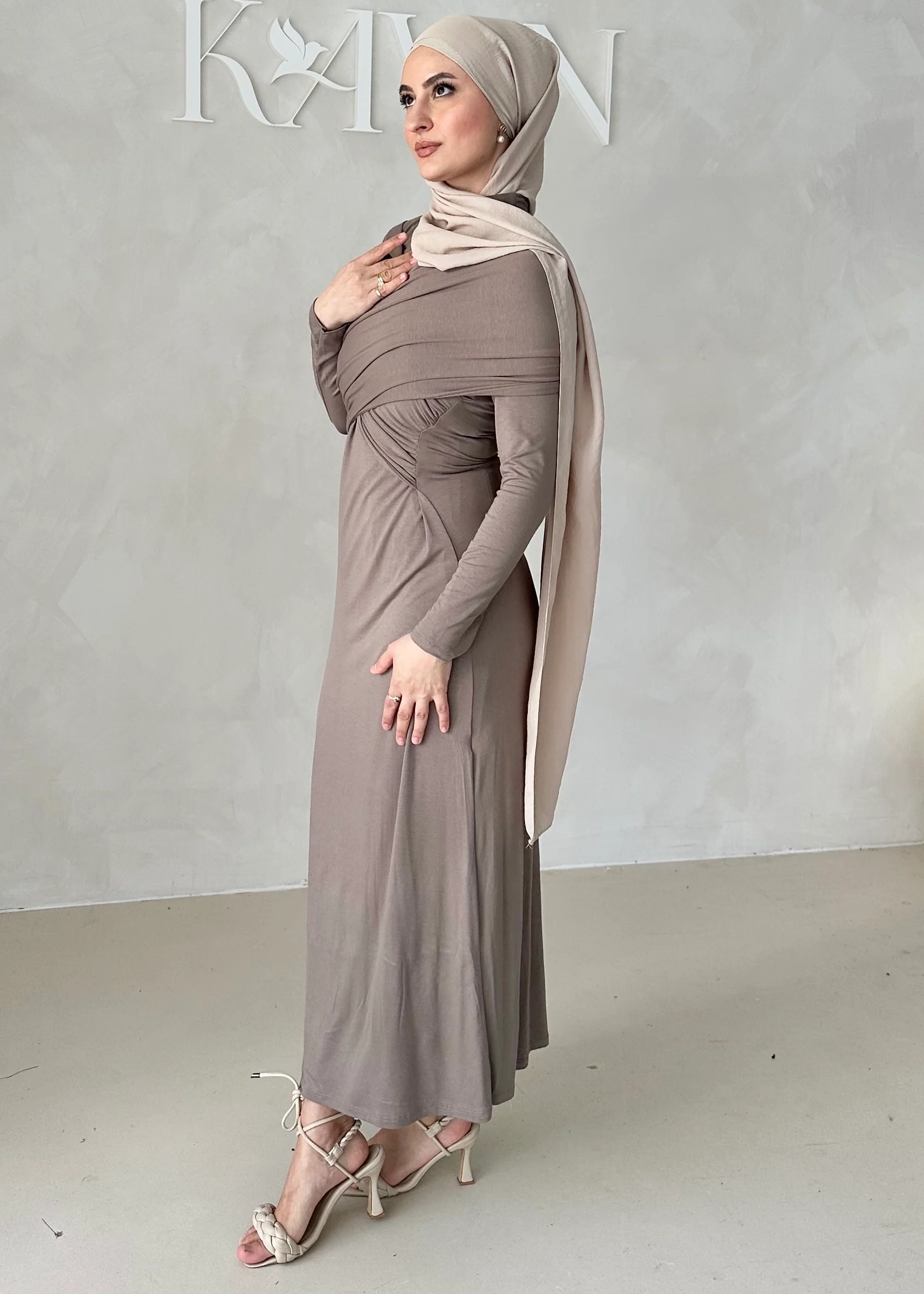 Veloura Kleid - Image 11