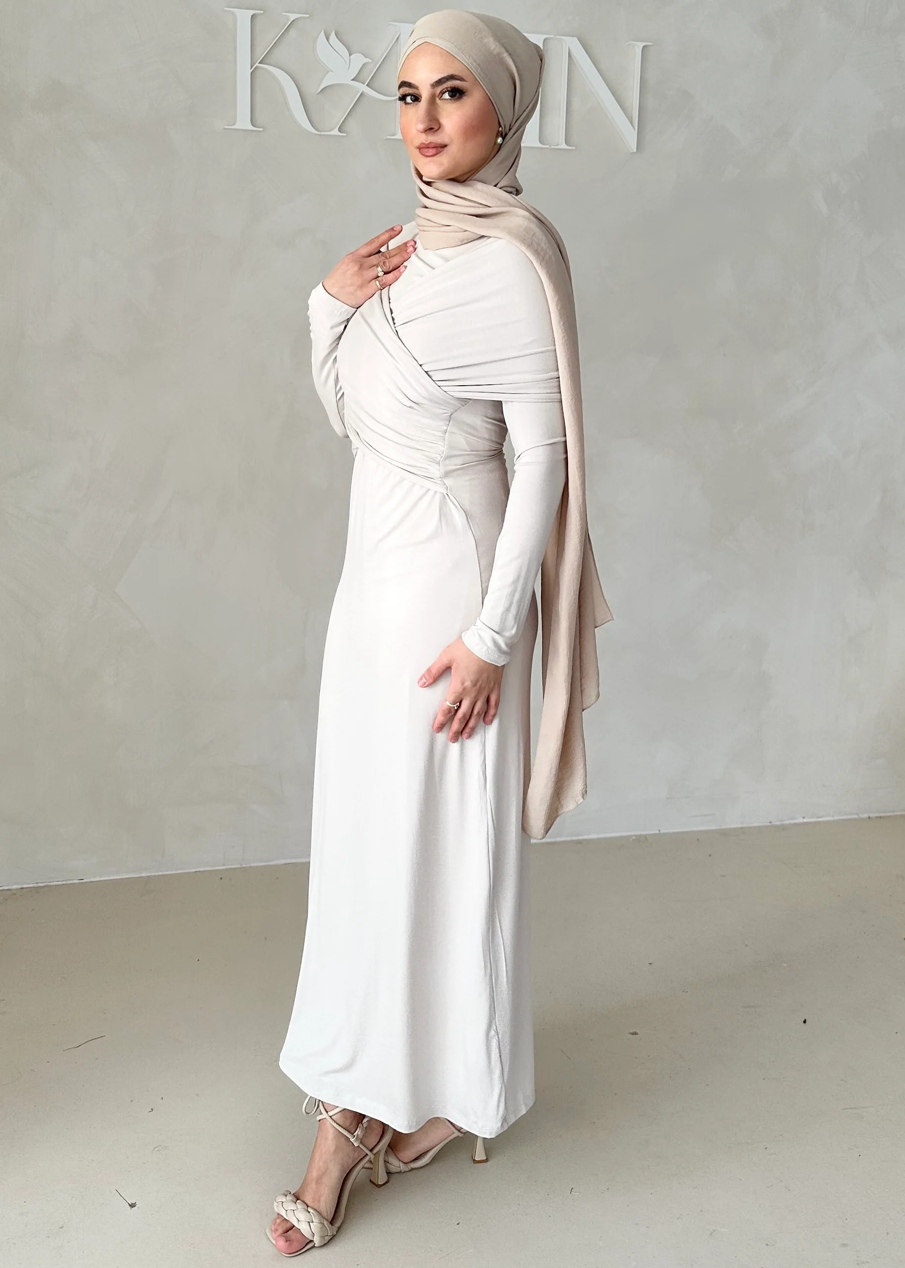 Veloura Kleid - Image 13