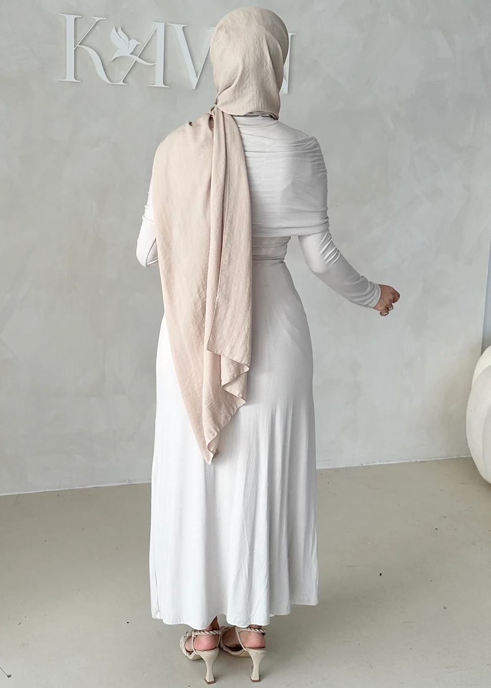 Veloura Kleid - Image 14