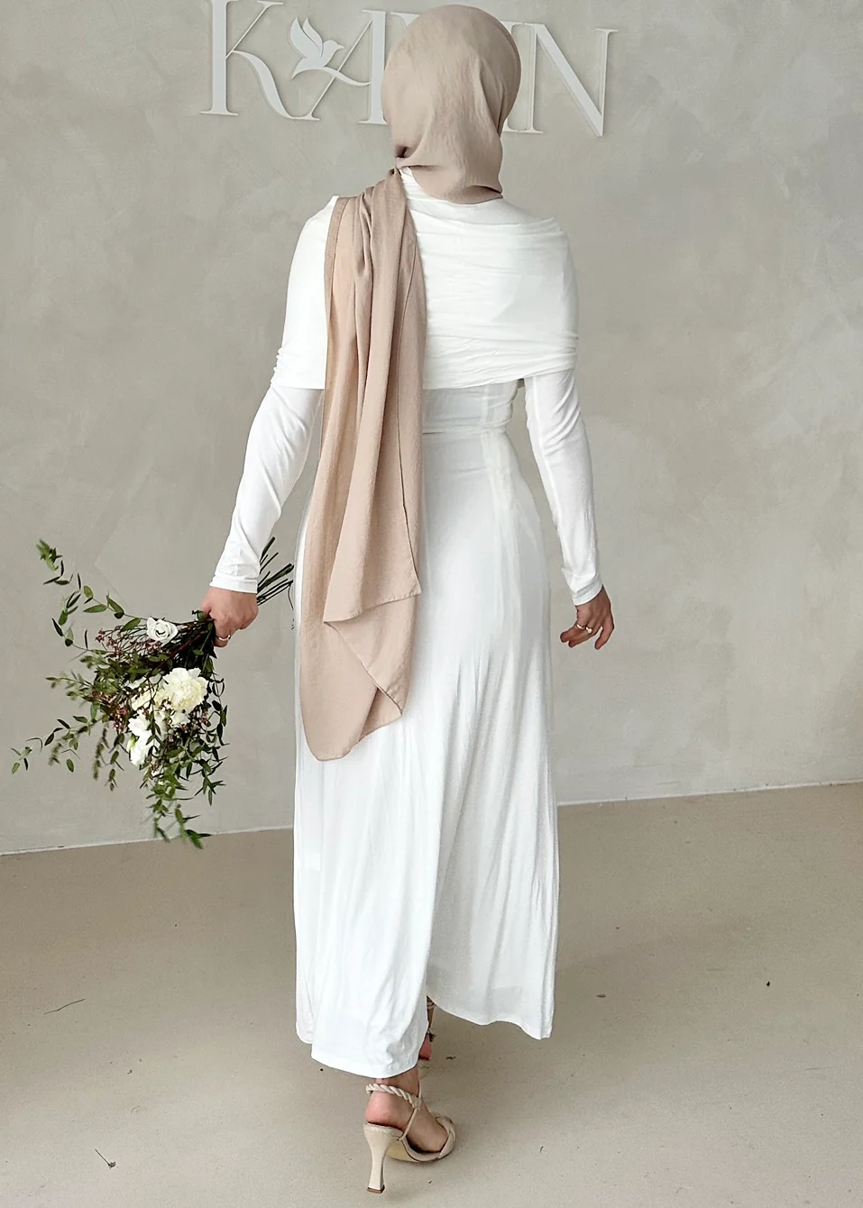 Veloura Kleid - Image 17