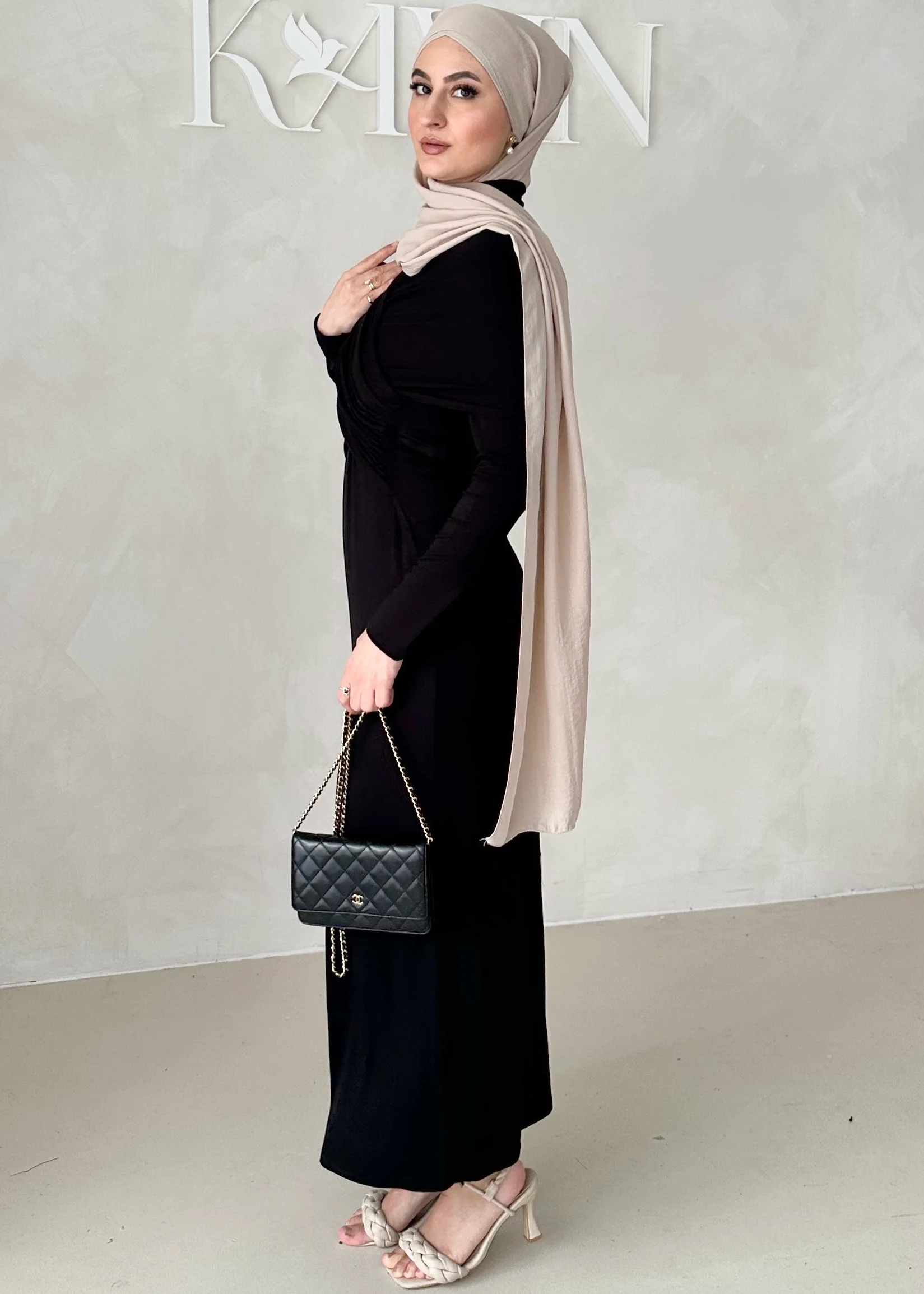 Veloura Kleid - Image 25