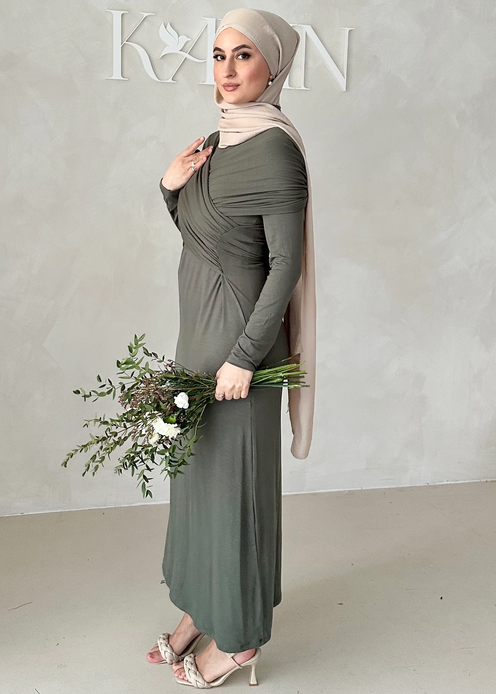 Veloura Kleid - Image 5