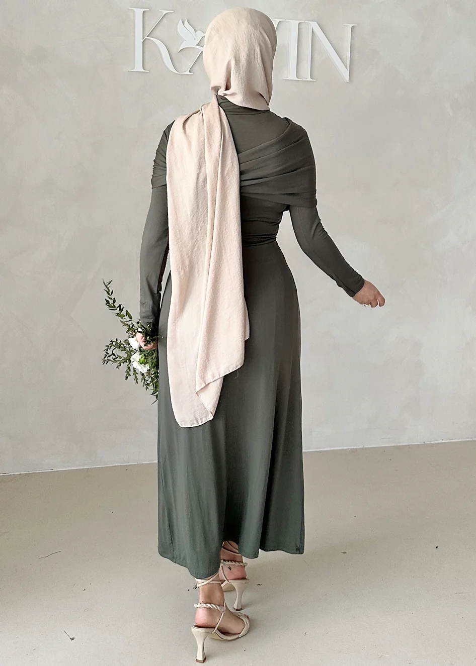 Veloura Kleid - Image 6