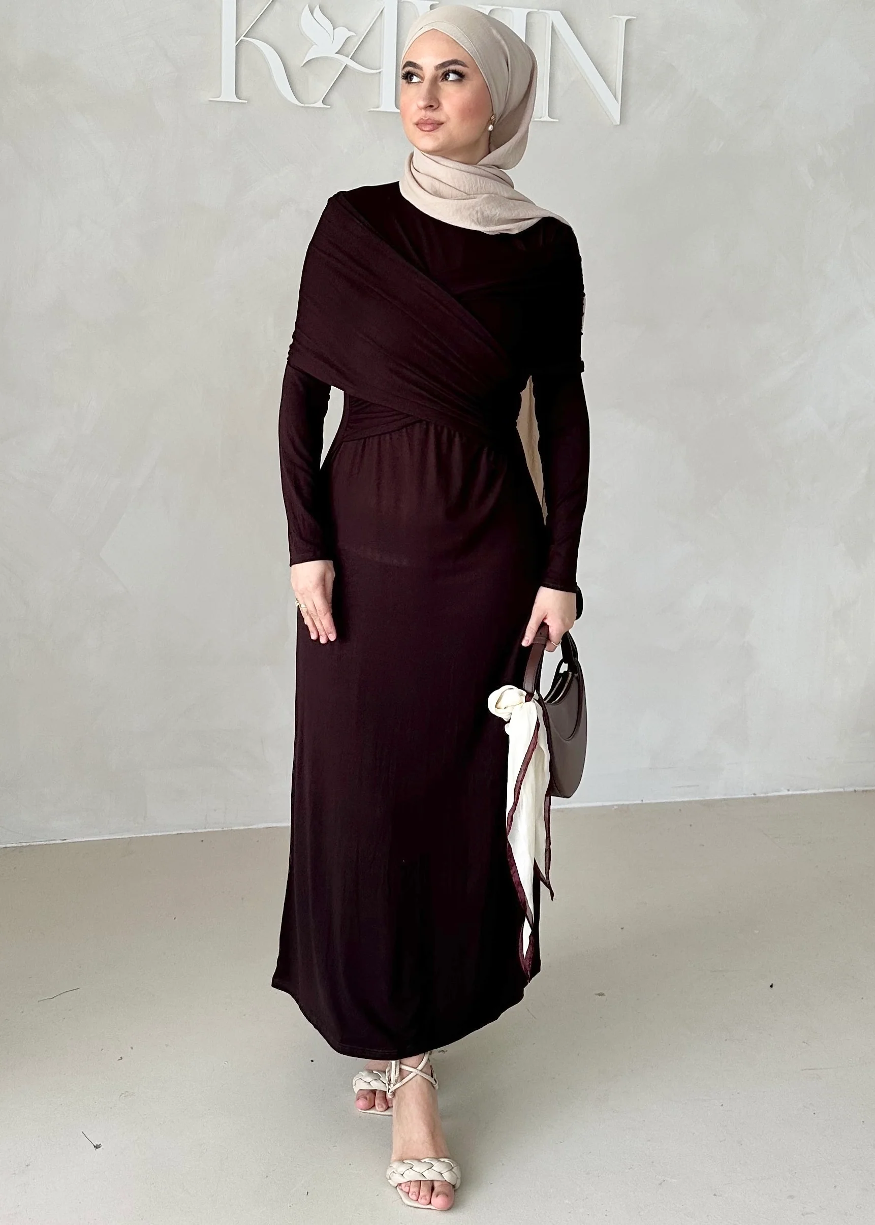 Veloura Kleid - Image 7