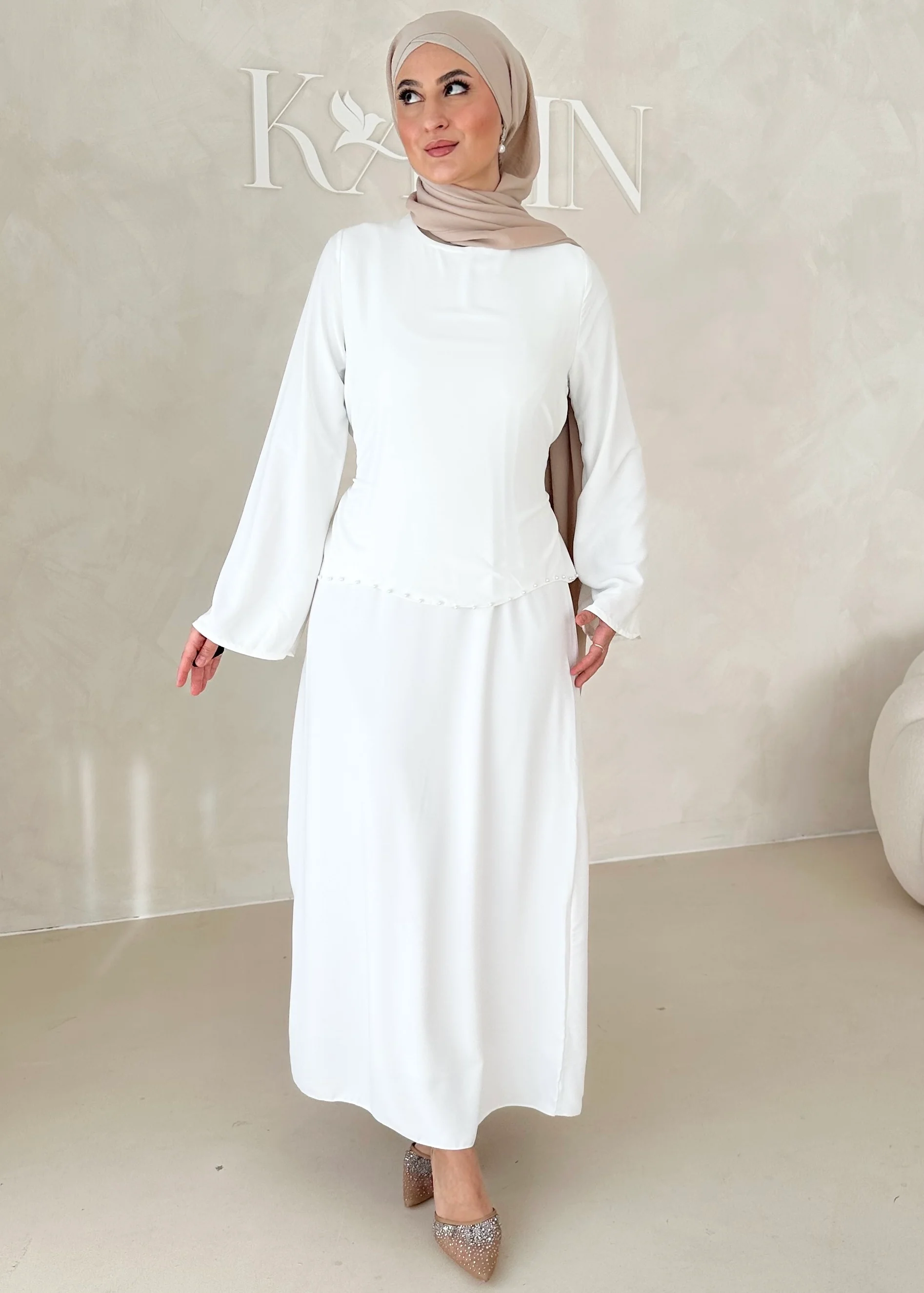 Zweilagiges Pearl Kleid - Image 10