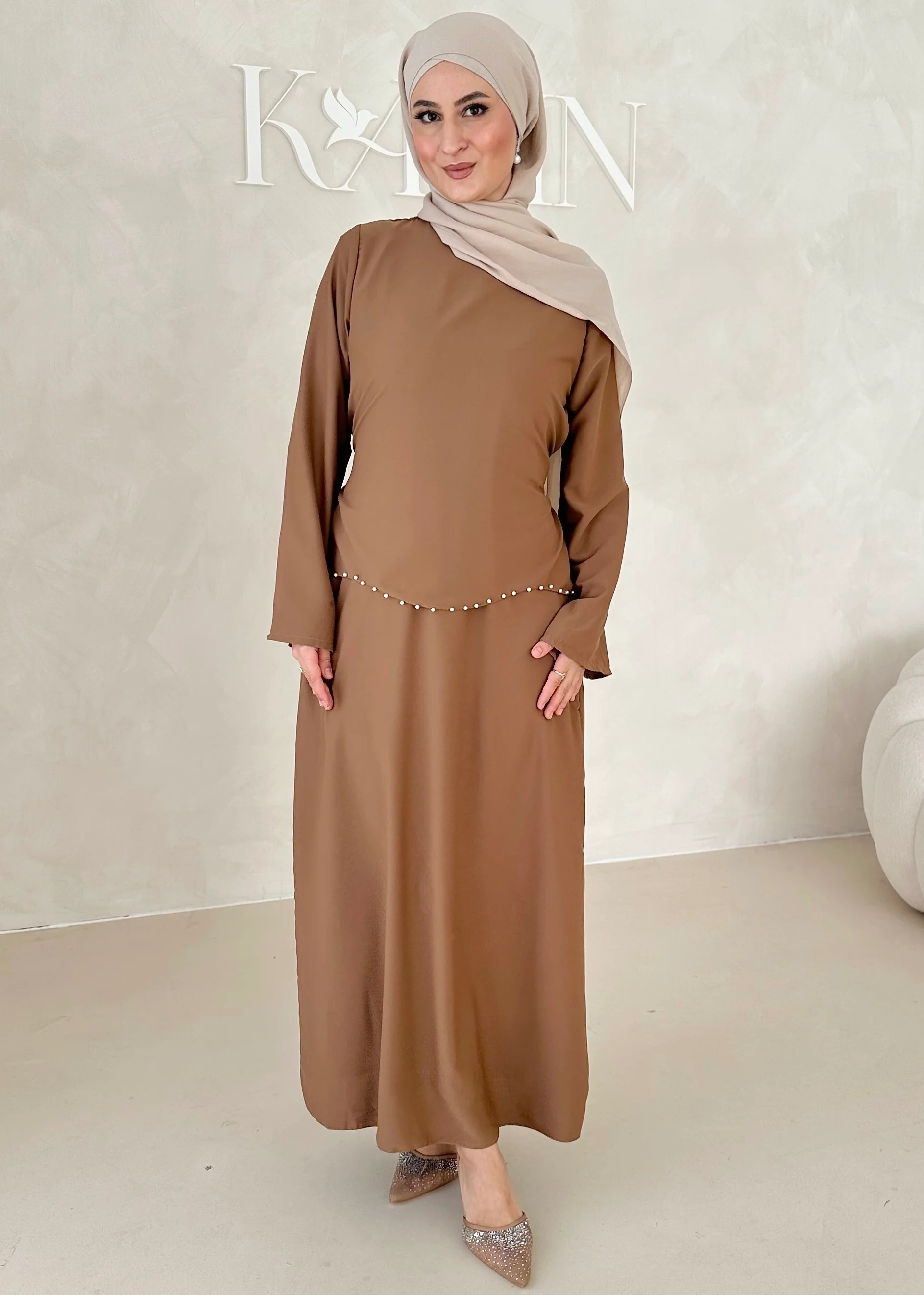 Zweilagiges Pearl Kleid - Image 16